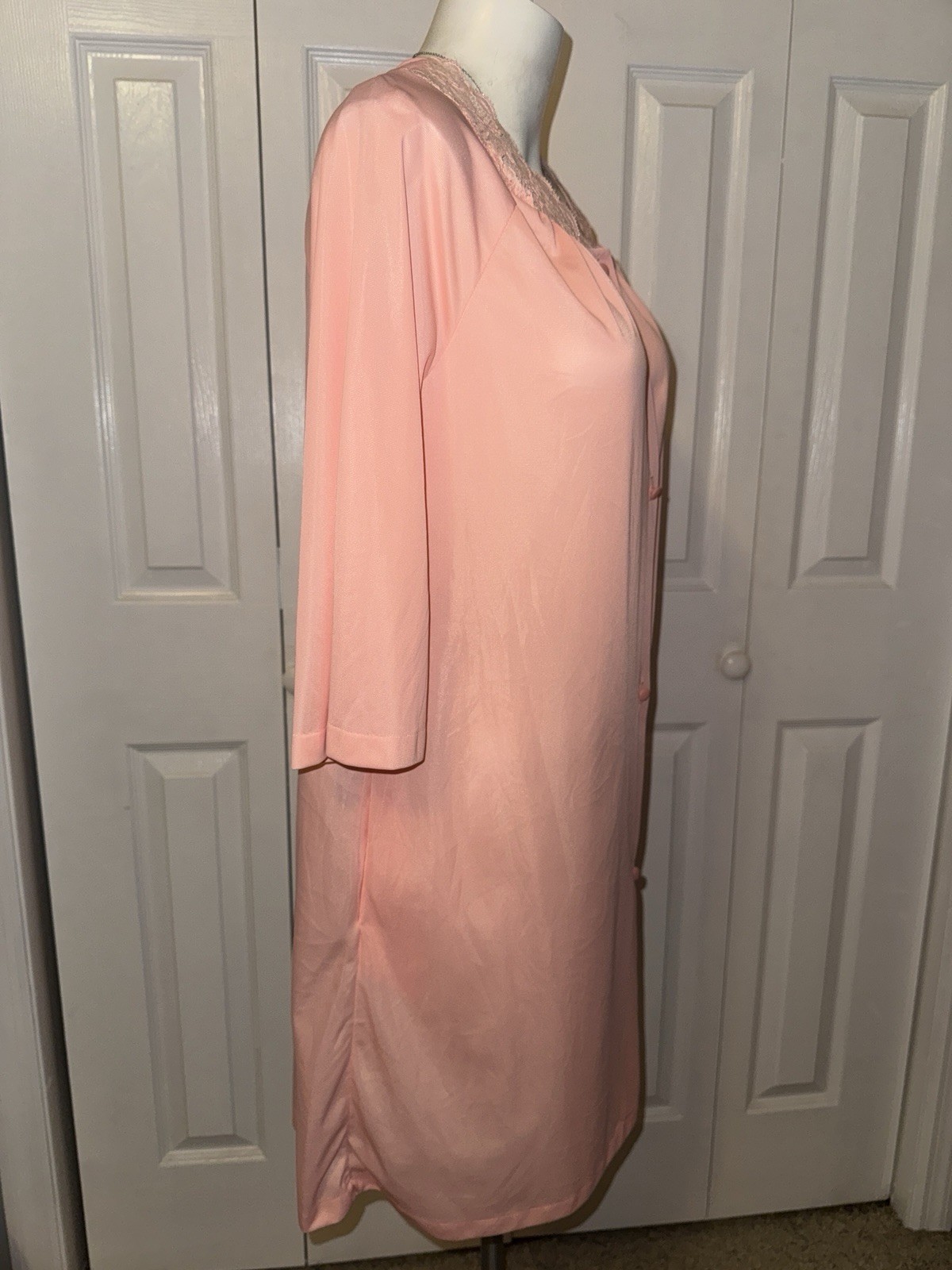 Vintage San Souci Nylon Short Nightgown Robe Day Dress Peach 3/4 Sleeve Small
