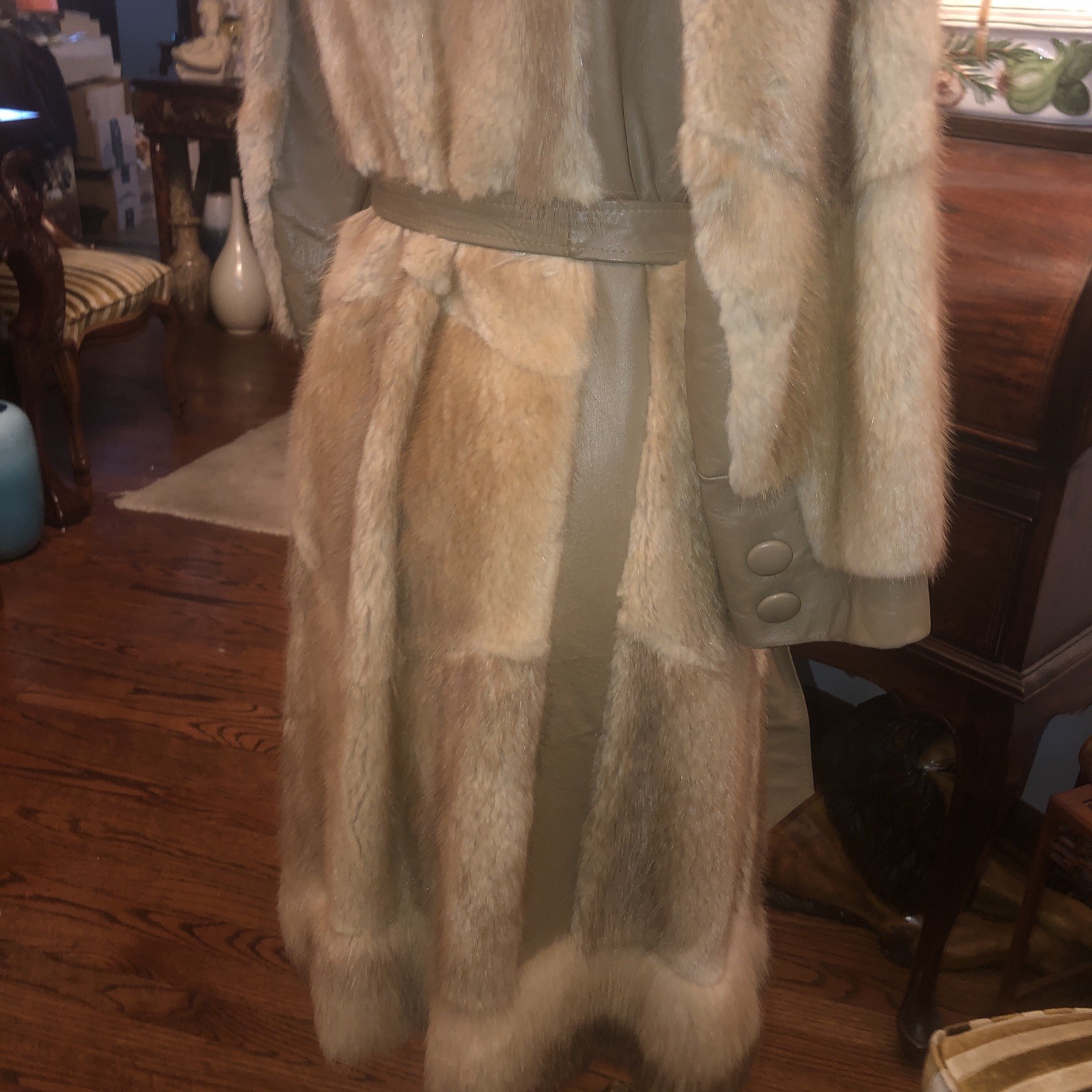 Vintage Tan Leather Trim, Fox Collar, Fur Coat. By J.l Hudson, Size Small 1970s