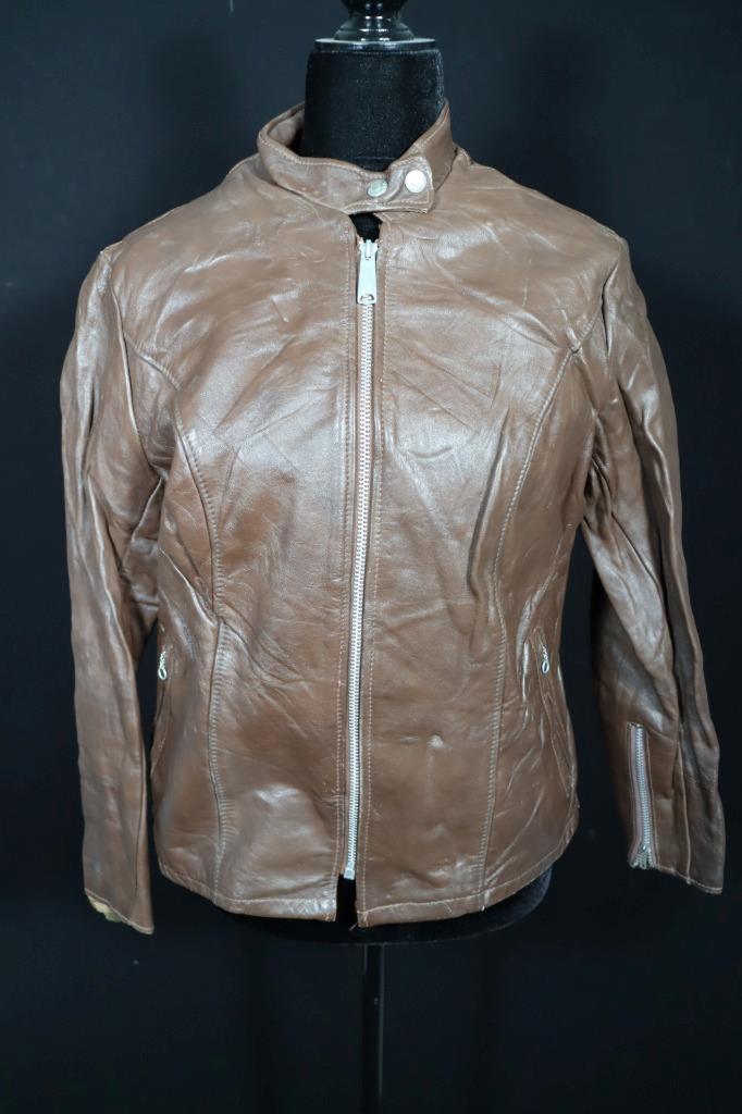 VINTAGE WOMAN’S 1980’S SCHOTT BROWN LEATHER CYCLE JACKET SIZE 14