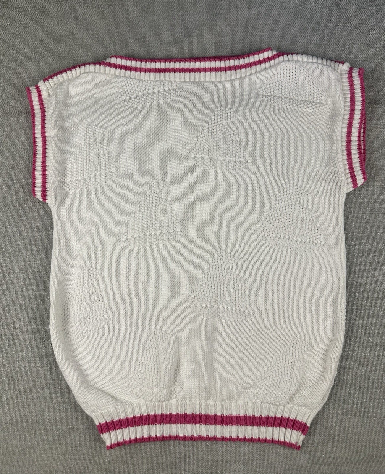 Vintage Jantzen Sweater Vest Women’s Small Pink White Sailboat 80s Prep Classic