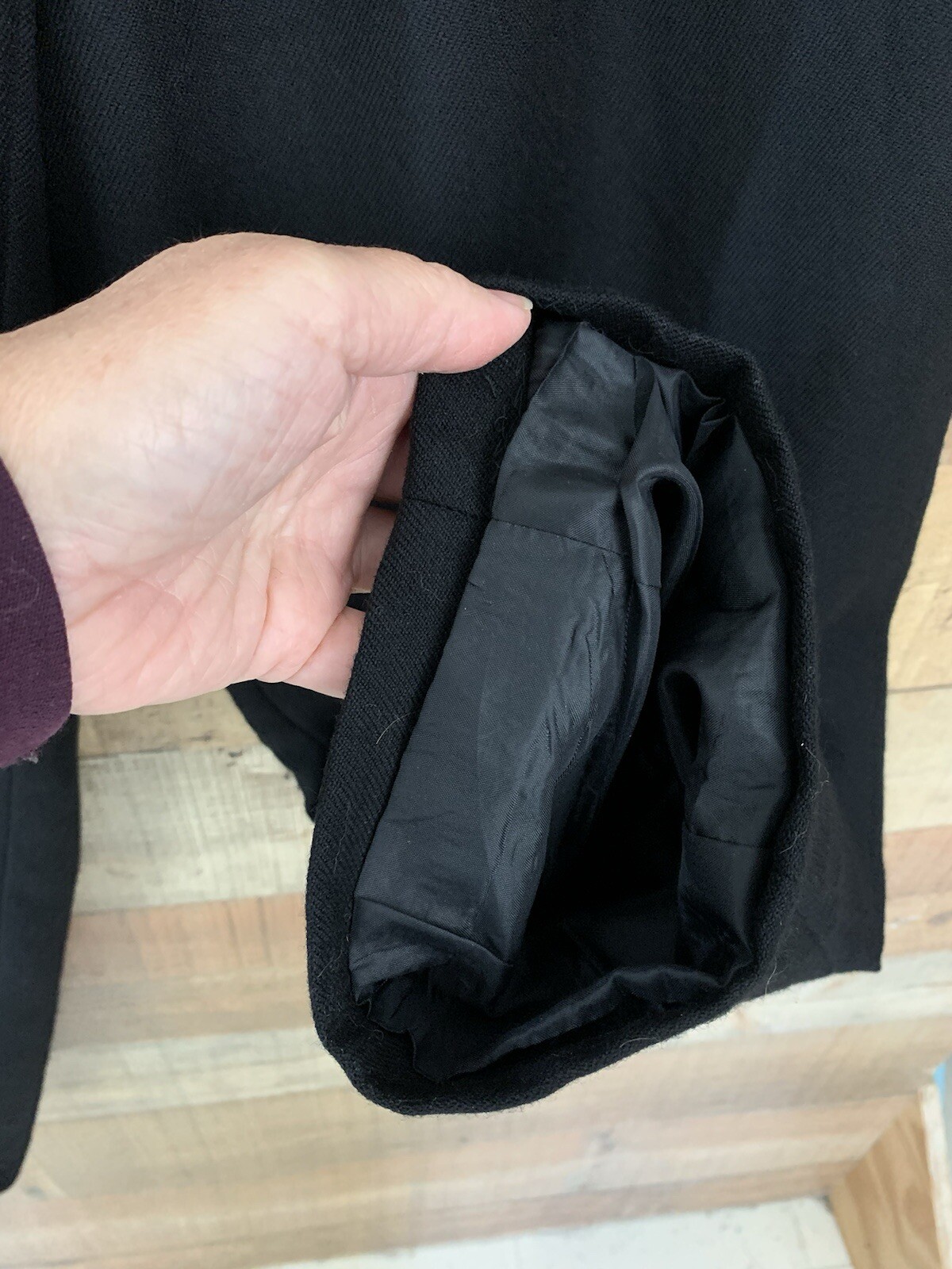 Vintage Alanni Black Wool Pleated Lined Trousers Size 12 Cozy