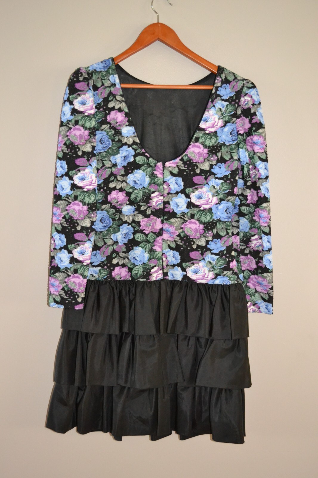 Huey Waltzer for Darcy Vintage floral pucker Ruffle Long sleeve Dress 11/12 USA