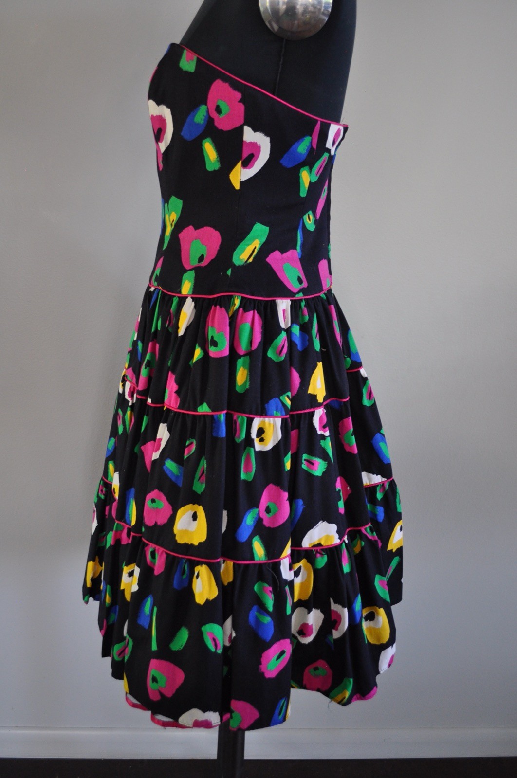 Vintage Prom Dress 1980’s AJ Bari Size 8 Black with Geometric Pattern Drop Waist
