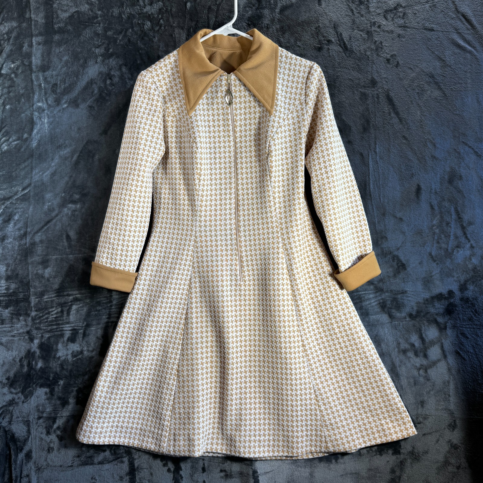 Vintage Lady Carol New York Brown/White front zip MCM Dress houndstooth Size M