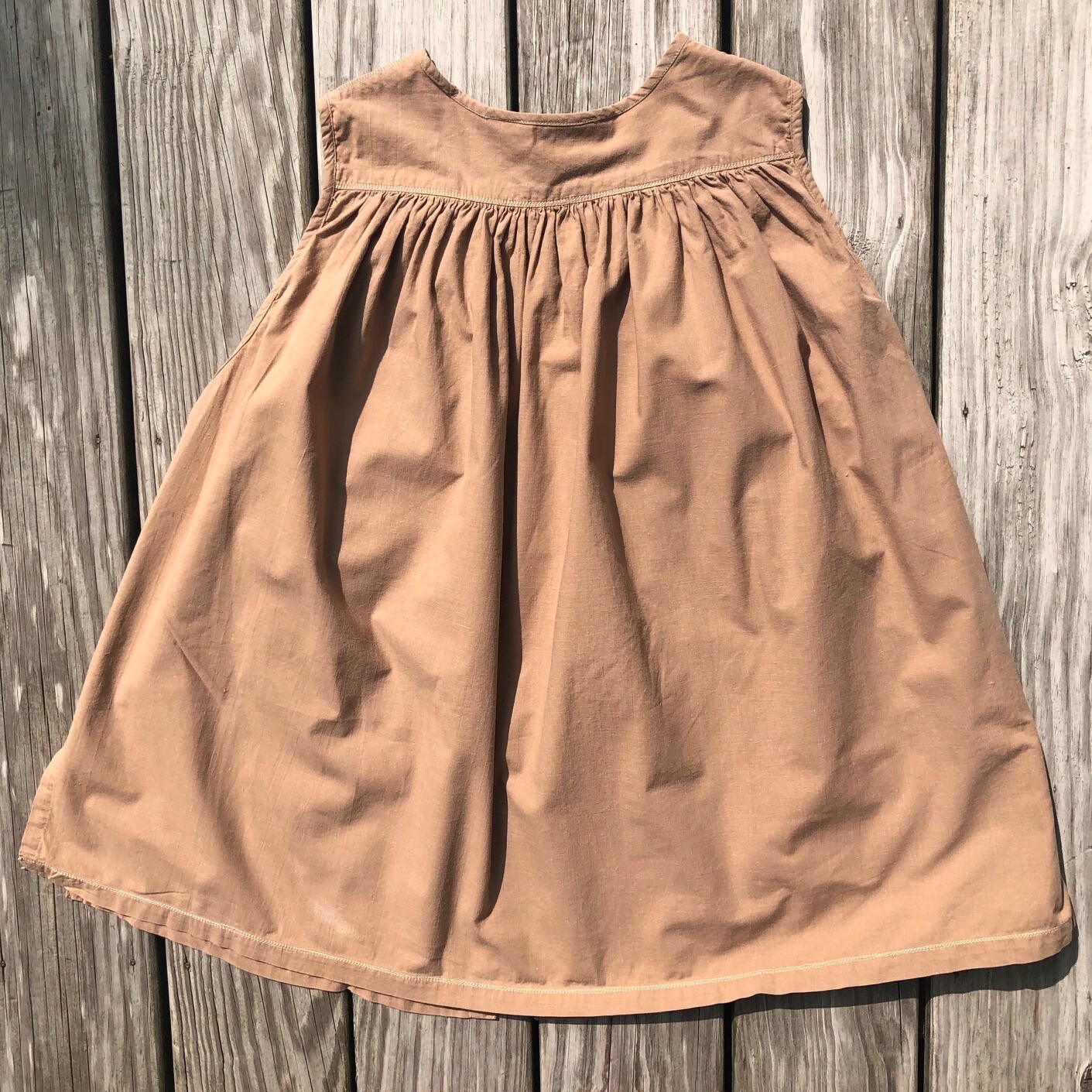 Vintage Women’s Indian embroidered cocoa colored sleeveless tunic vest_ small