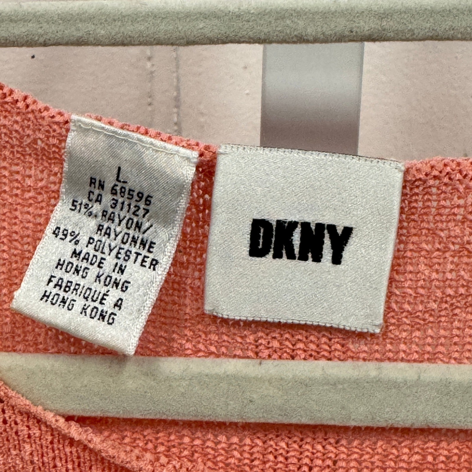 Vintage DKNY Coral Peach Knit Scoop Neck Short Sleeve Top T-shirt Size Large Y2K