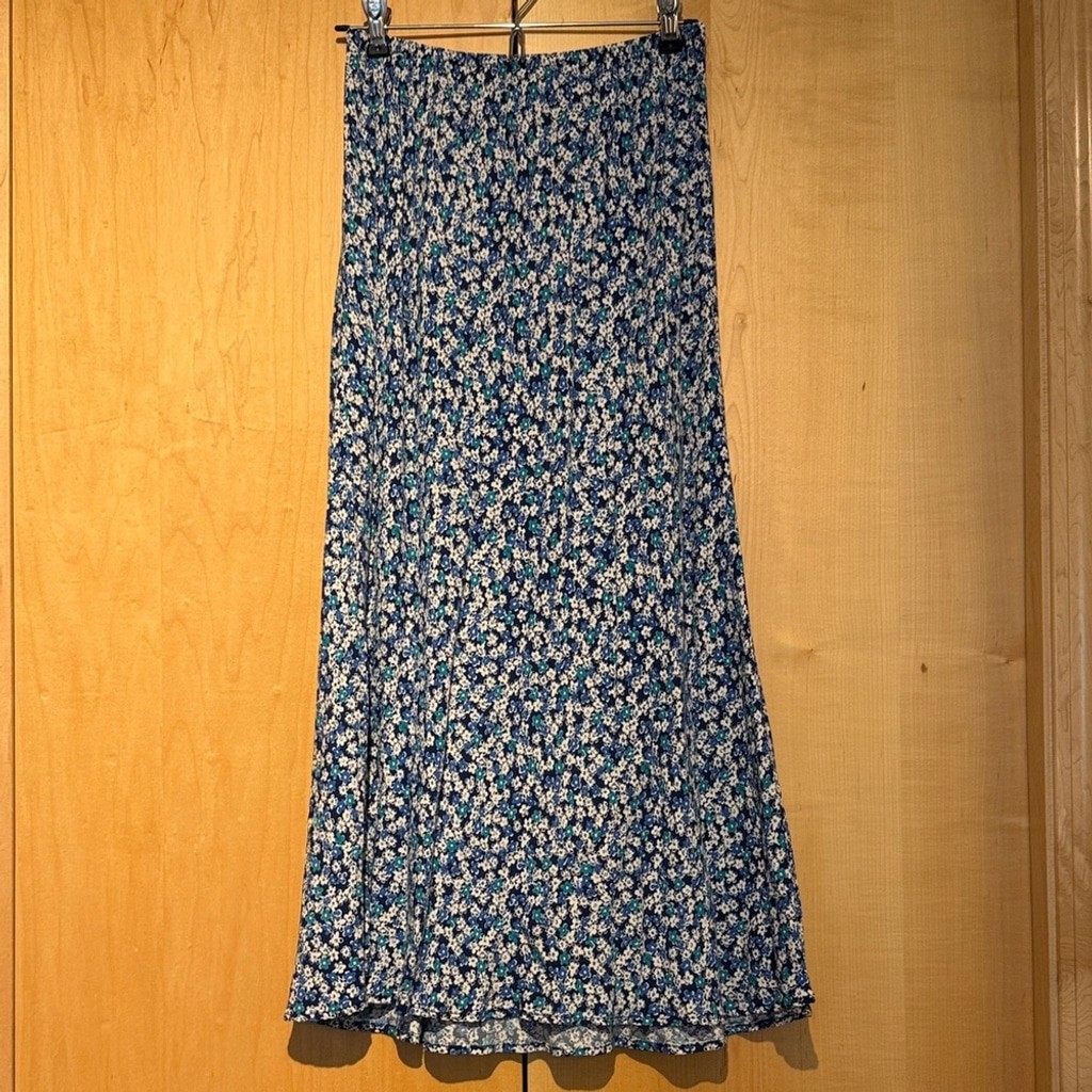 Carol Anderson Collection Petites: Floral Blue Maxi Skirt with Gift!