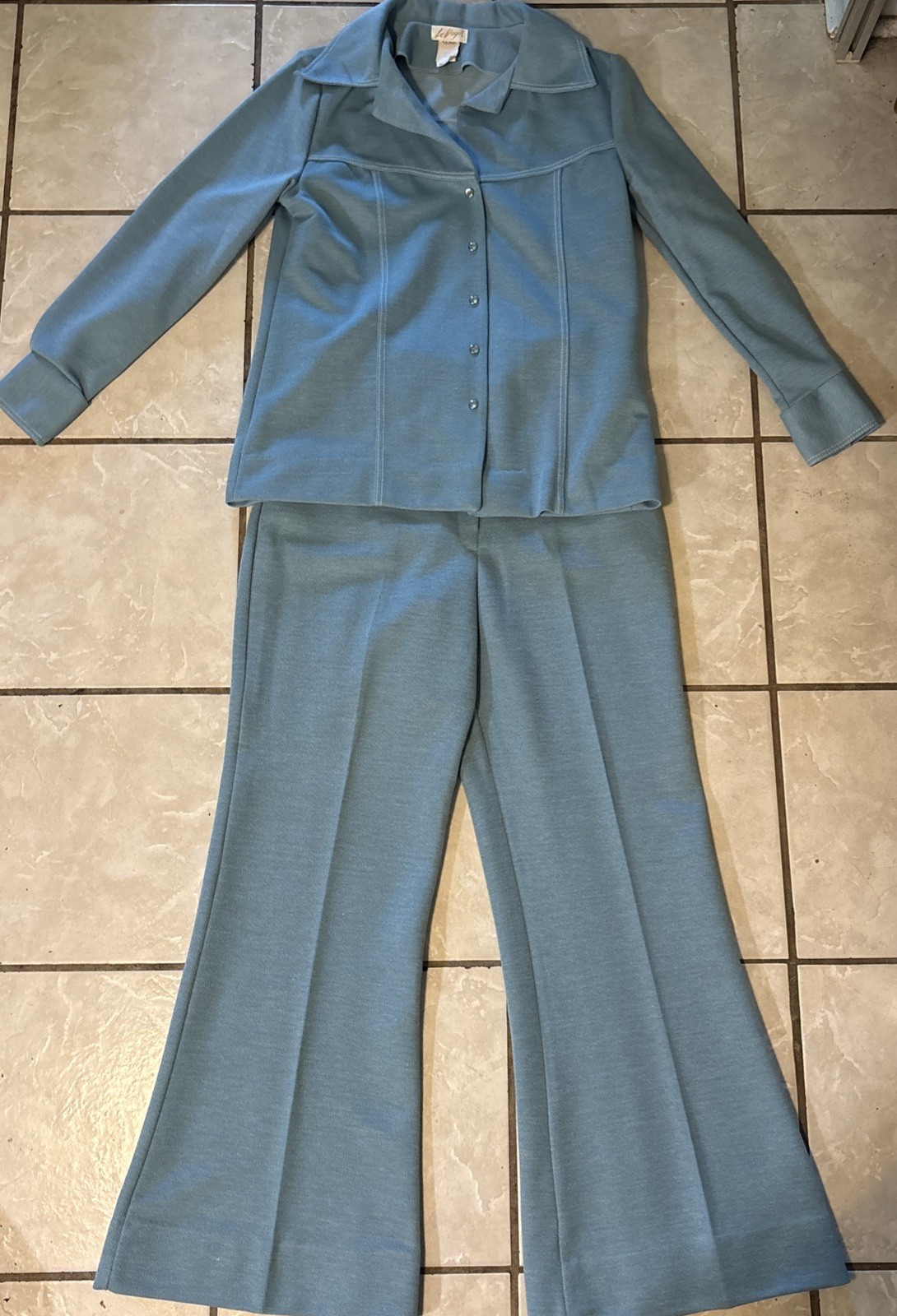 VTG Women’s 70s 2 Pc Poly Knit Leisure Suit 1970s Top & Pant Set Pearl Snap S/M