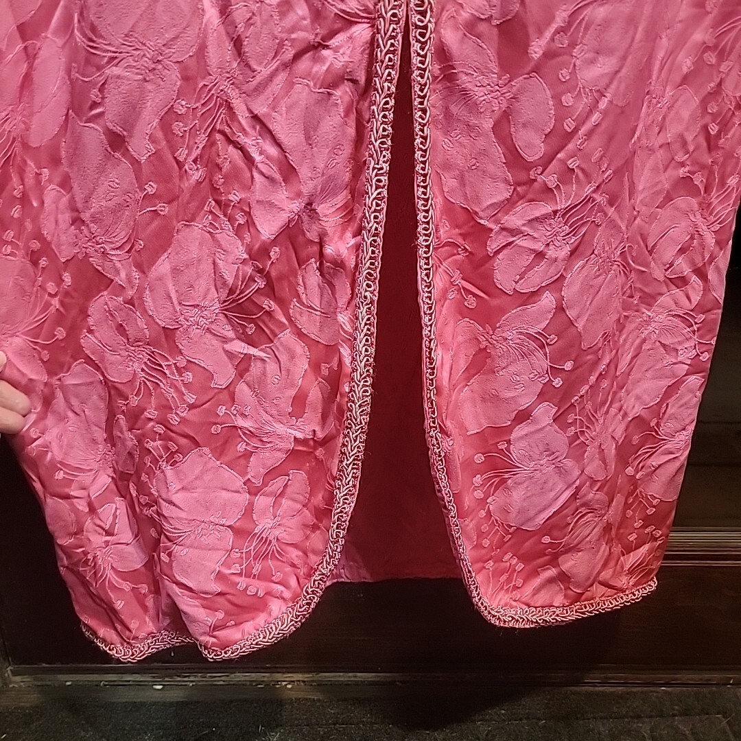 60s Lisanne Vintage Loungewear Melon Pink Medium 36-38″Ch 52 Len Zipper Brocade
