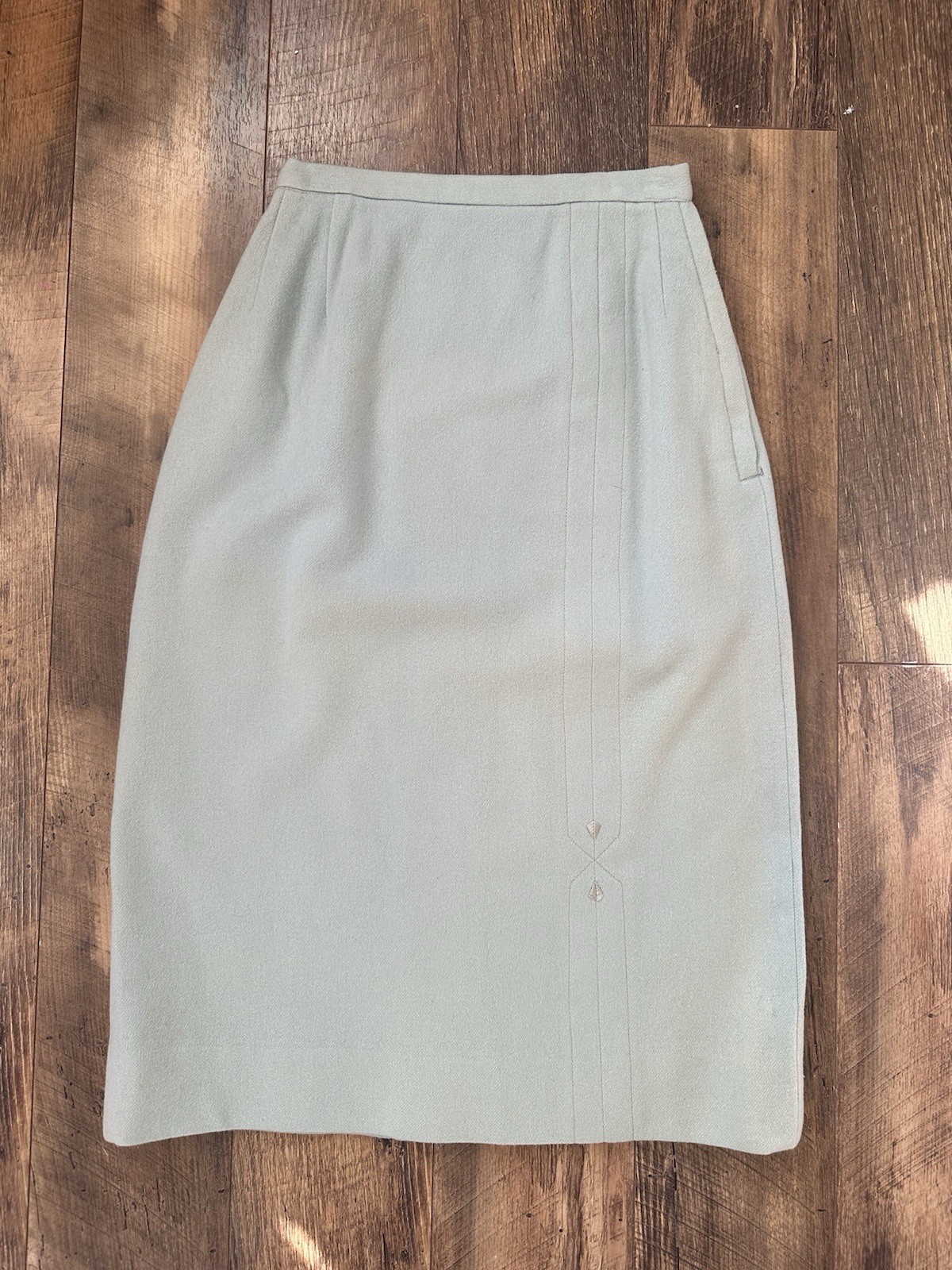 Vintage 1950s Winter Blue Wool Pencil Skirt By The Inner Circle Sportempos