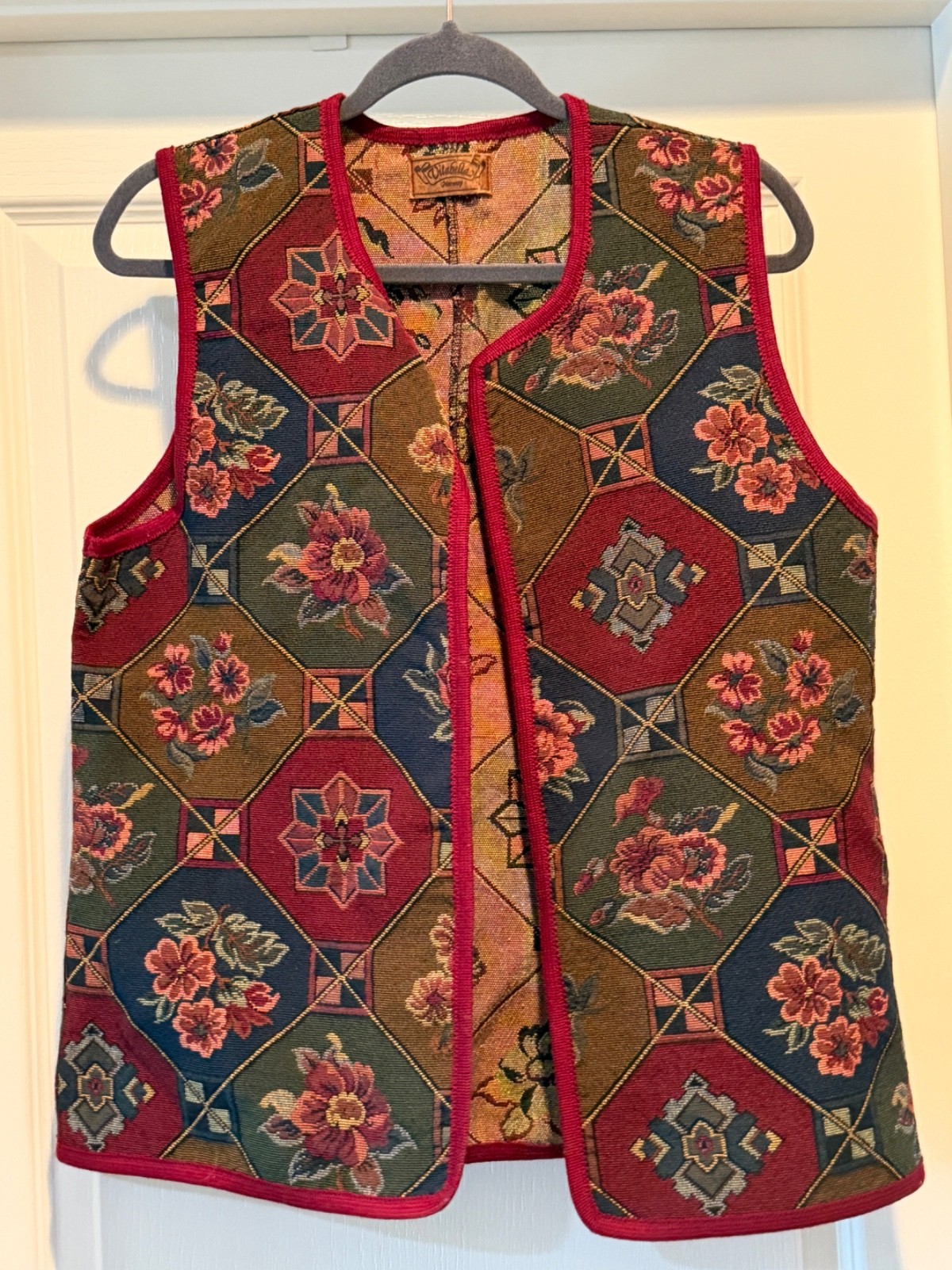 VGE Vitabella Norway Tapestry Vest Womens M Floral Barn Cottagecore Prairie