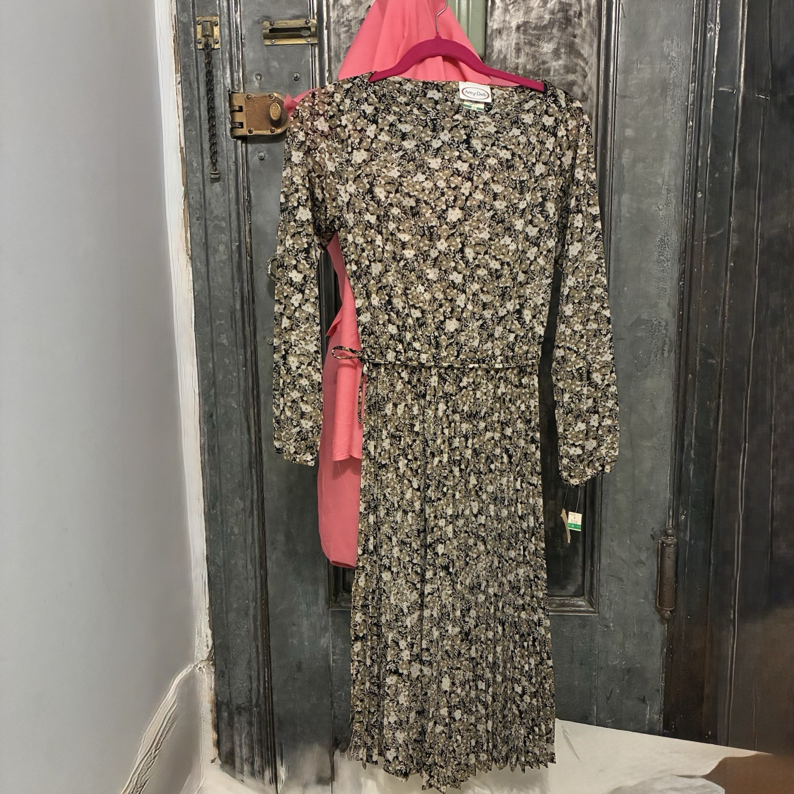 S NWT Vintage 70s 80s brown calico Floral boho sheer long sleeve fit flare midi