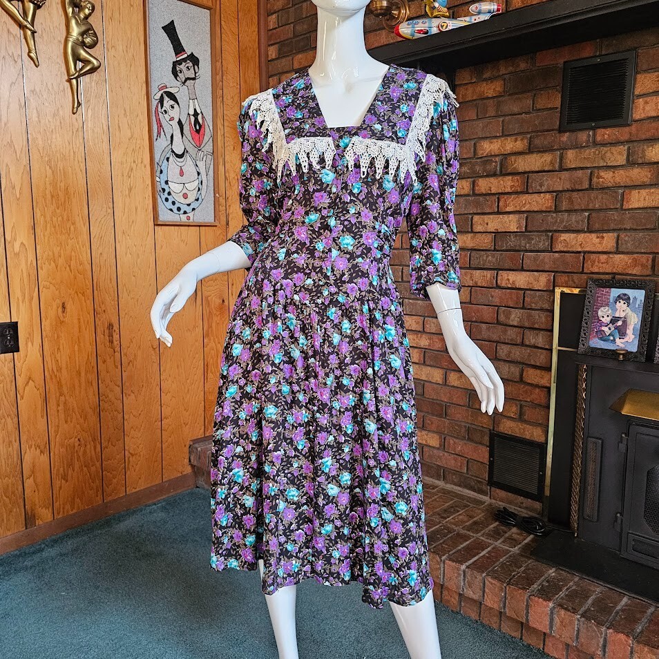 Vtg 80s Trad Wife Moody Floral Princess Waist Tieback Cottagecore Tea Dress M
