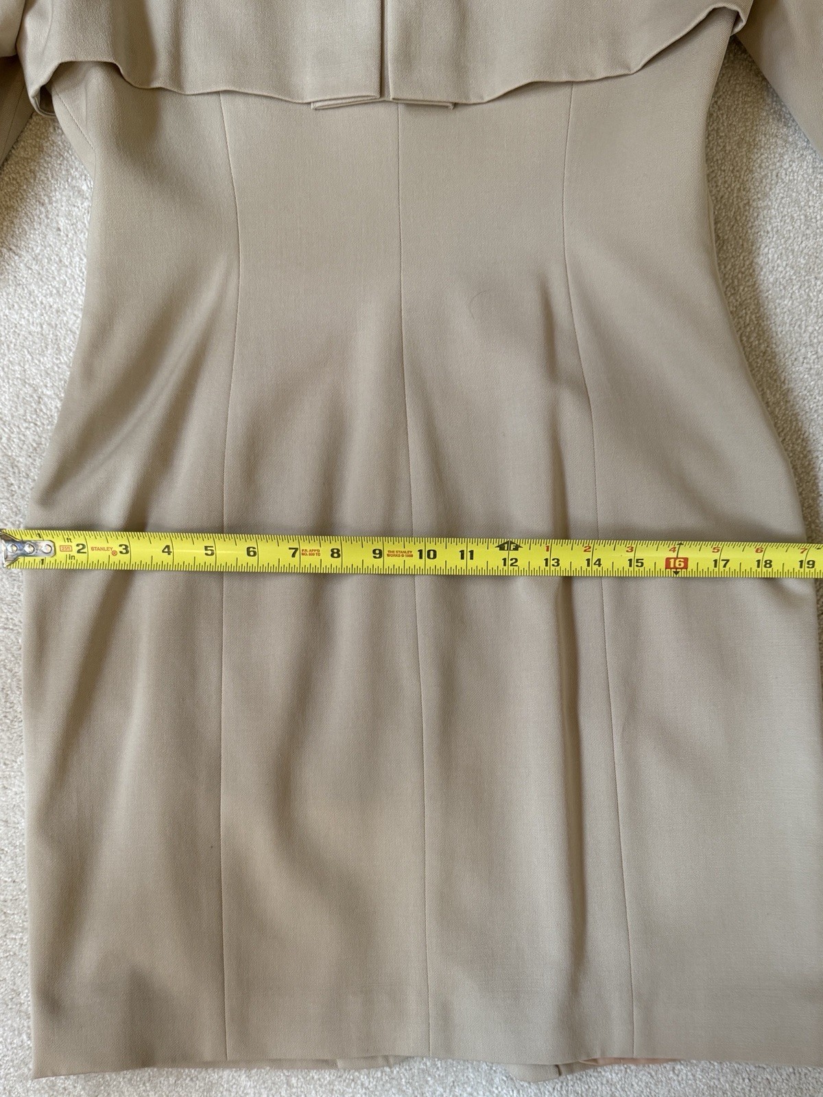Vintage 1992 Tahari Petite Wool Beige Gabardine Coat dress Sz 8 Fully Lined READ