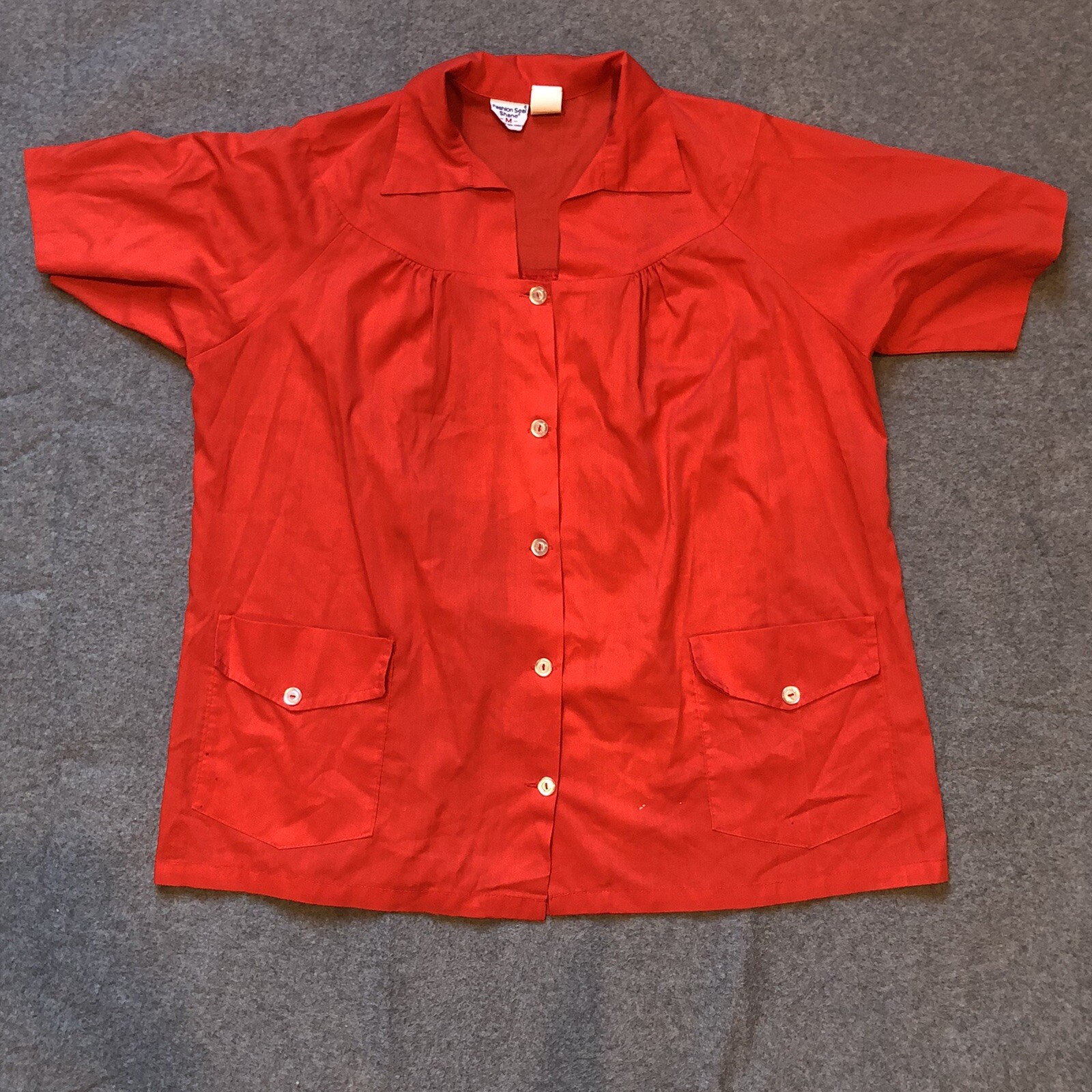 Vintage 70s Fashion Seal Shane Collared 2 Pocket Red Nurse Scrub Shirt Size M