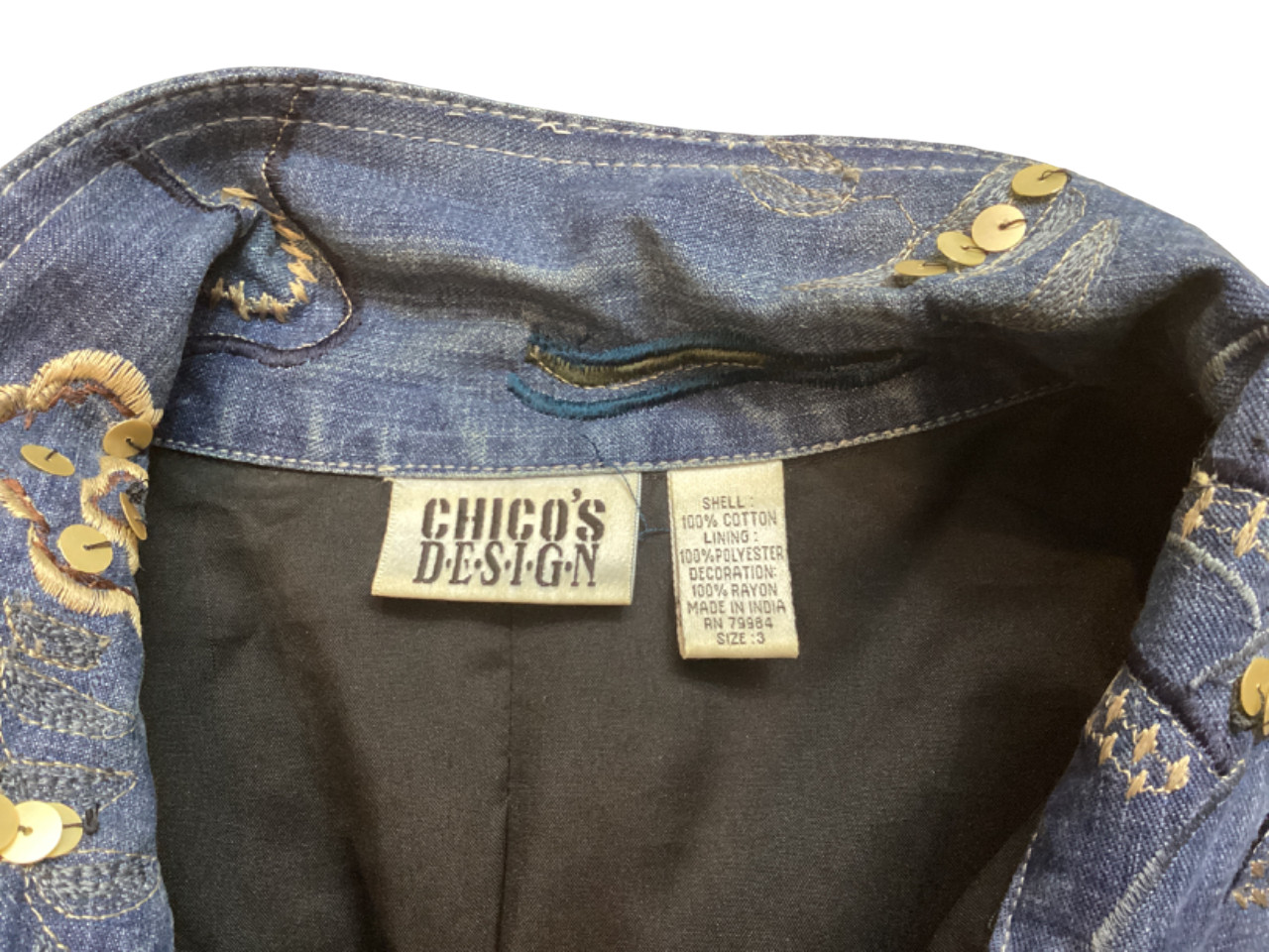 Chico’s Designs Denim Jacket Womens 3 Sequins Embroidery Beaded Boho 80’s Vtg