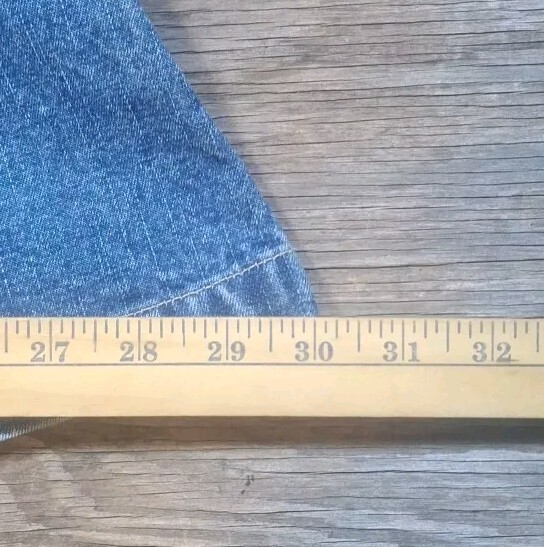 Vintage NWT 90’s Quizz New York Flare Jean Denim Skirt Size 3/4 Style B7-2165D