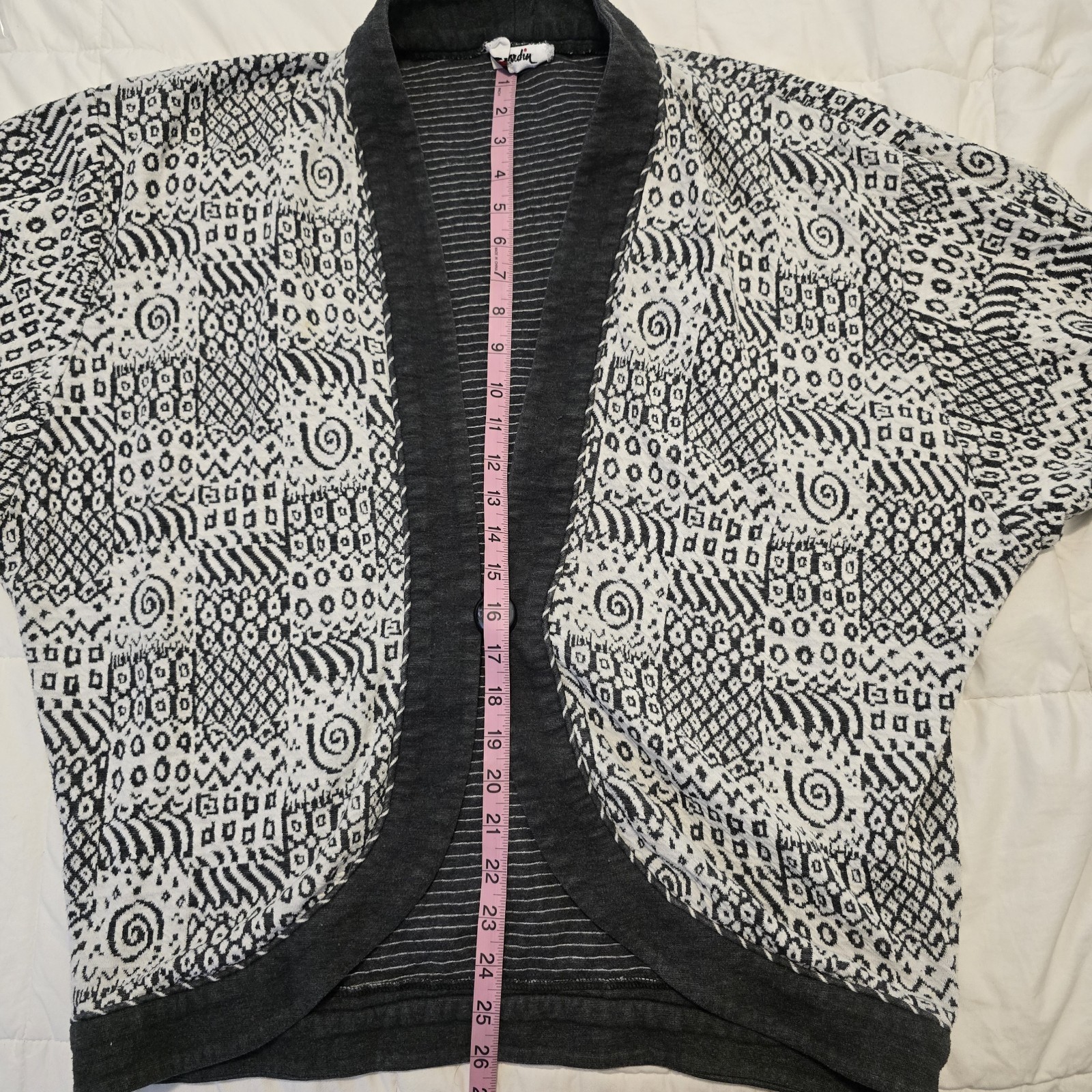 VTG Jo Hardin B&W Single Button Cardigan Sz M USA Monochromatic Geometric