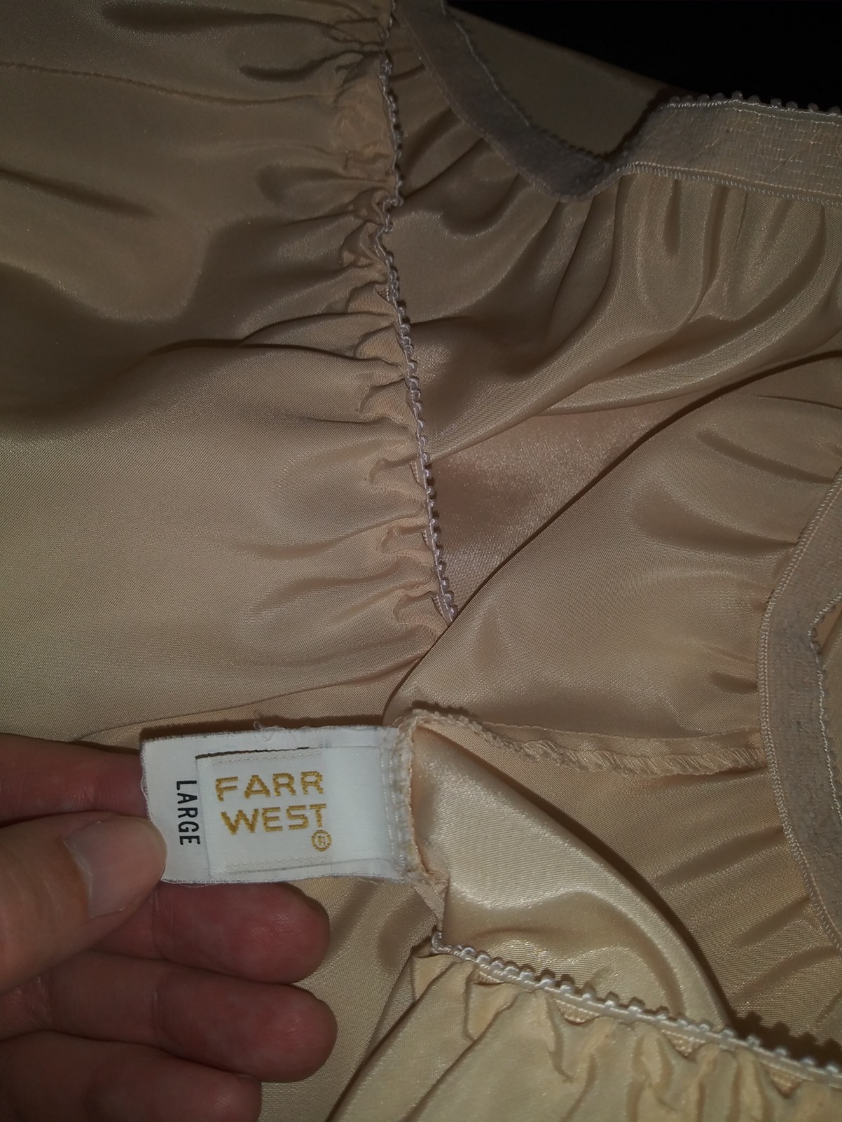 vTG Satin oily Sleek Luxury Half Dress Long Slip Shiny Dress Slip Lingerie L 44″