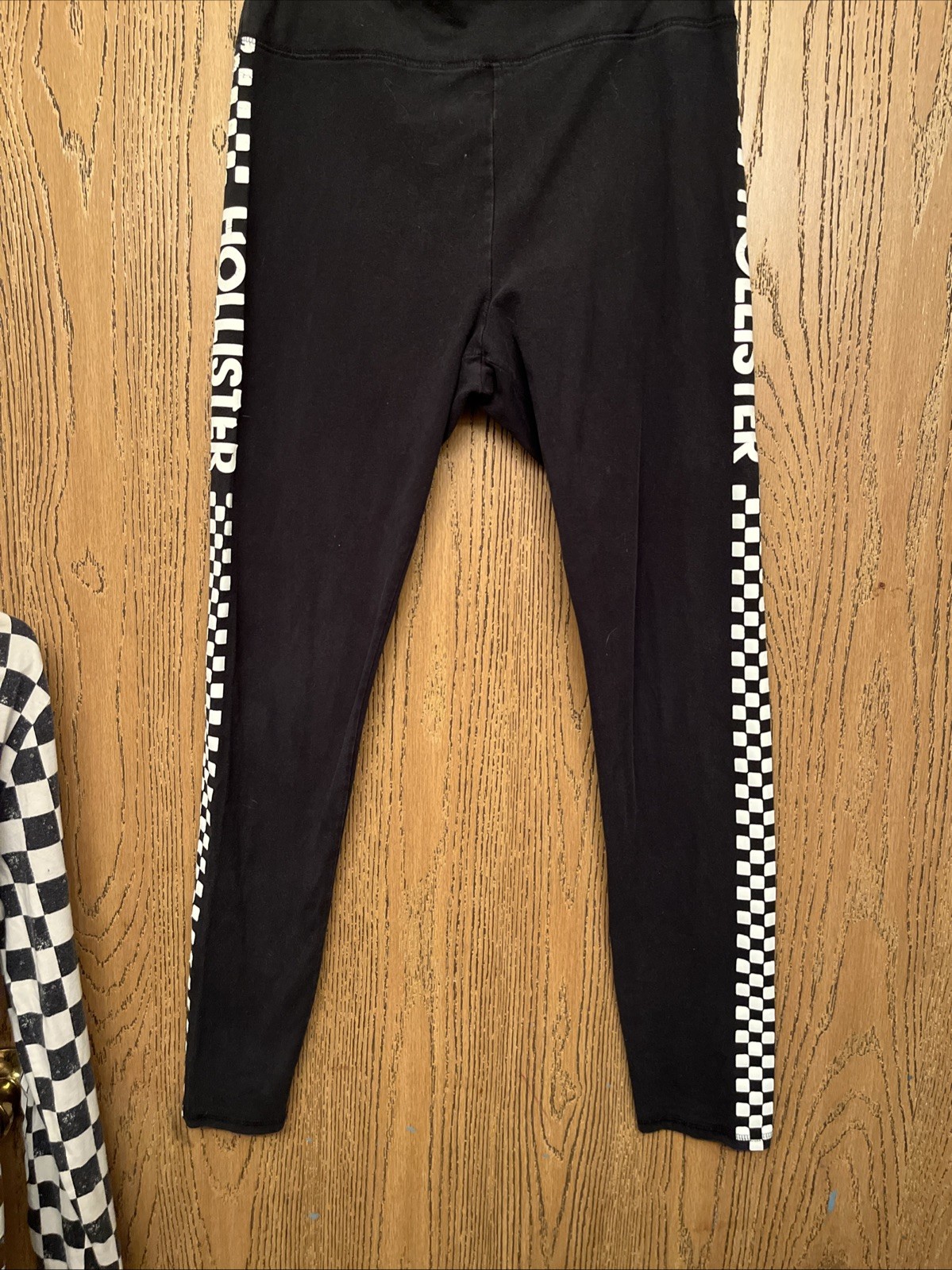 Hollister BLACK WHITE CHECKERED LONG SLV SHIRT RARE SIZE Med Y2K W/ L Pants