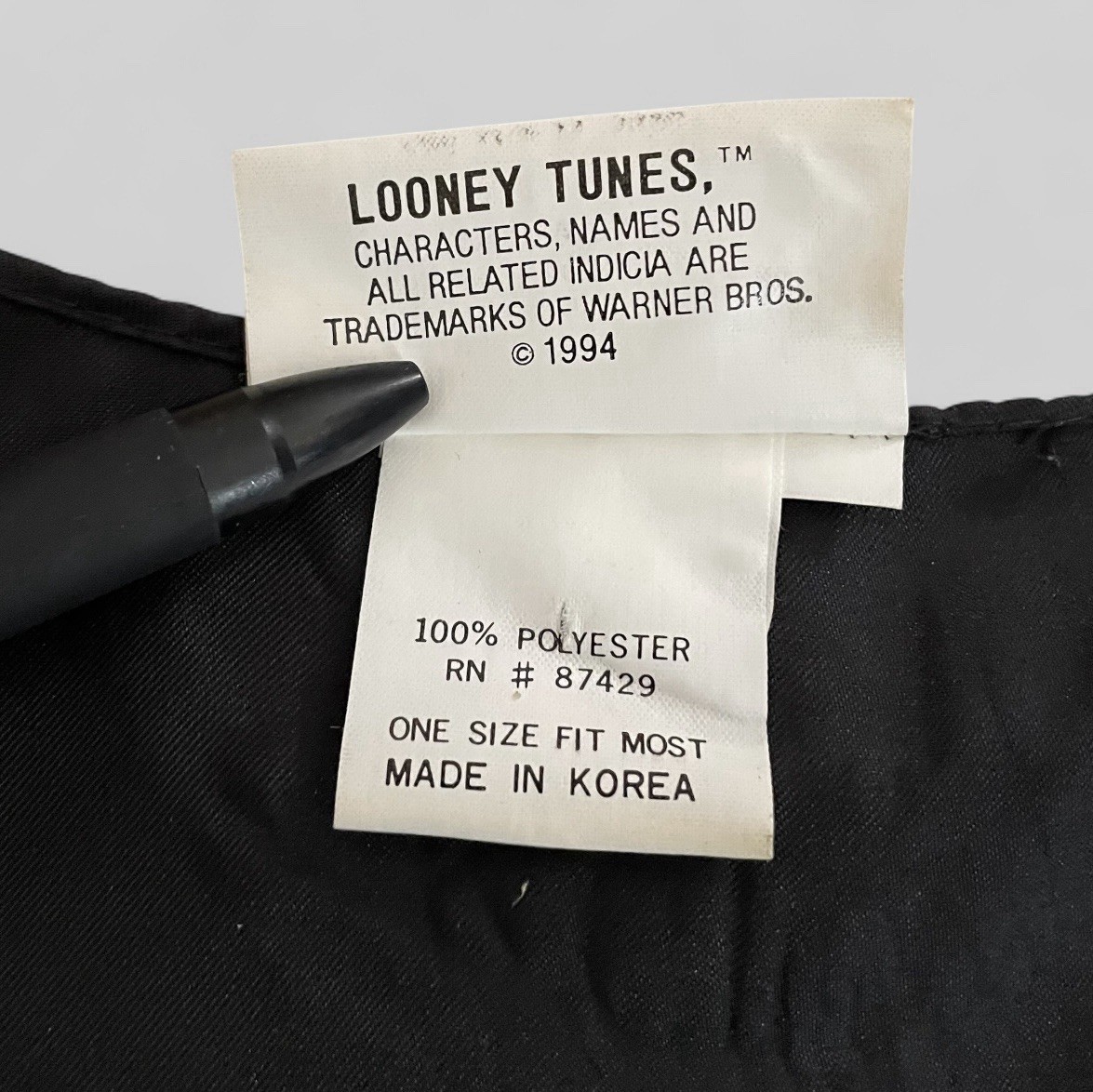 VTG Looney Tunes Easter Vest Taz Marvin Martian Tweety Bugs Bunny AOP 1994 OS