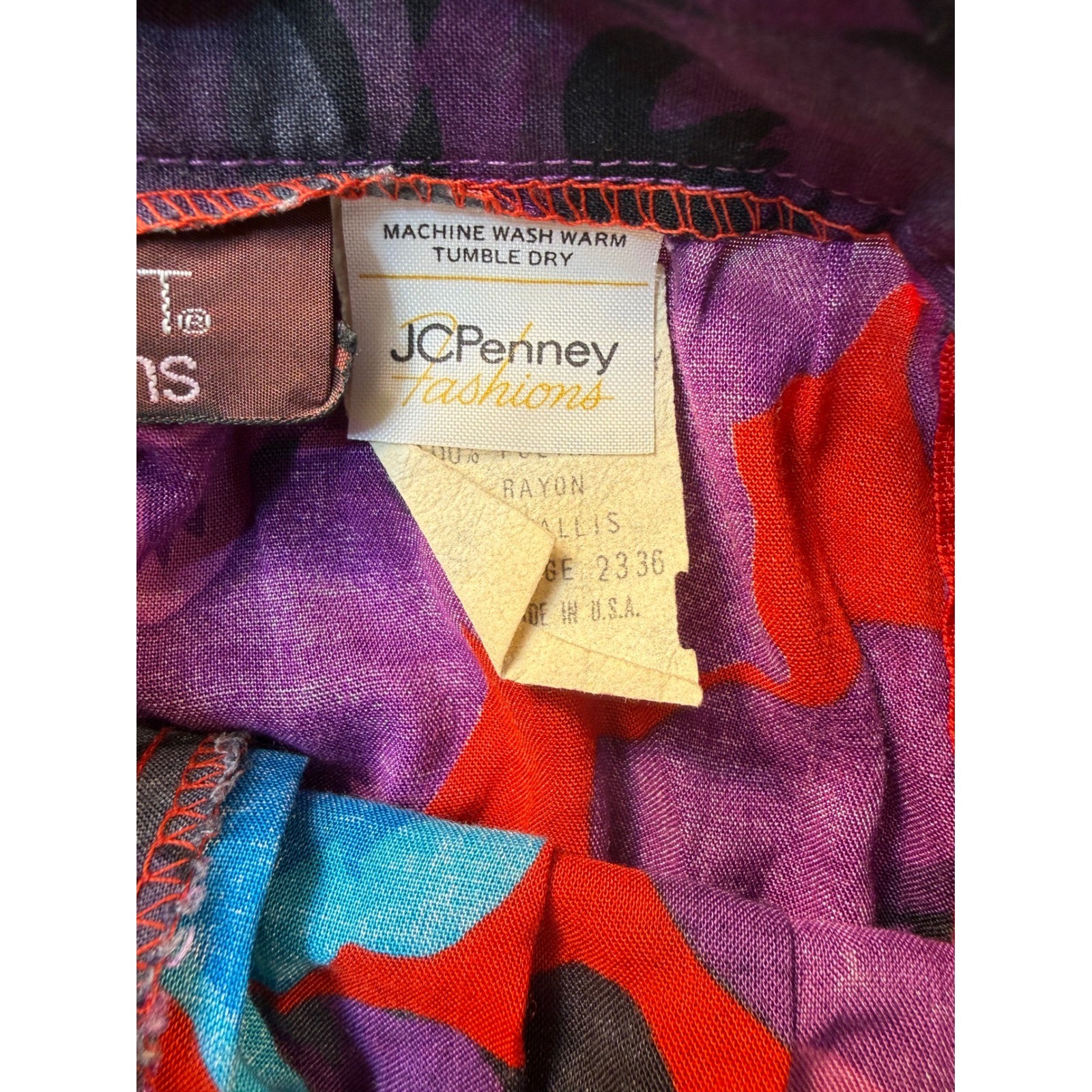 Great Connections JCPenney Vintage Floral Midi Skirt Red Purple Blue Rayon Boho