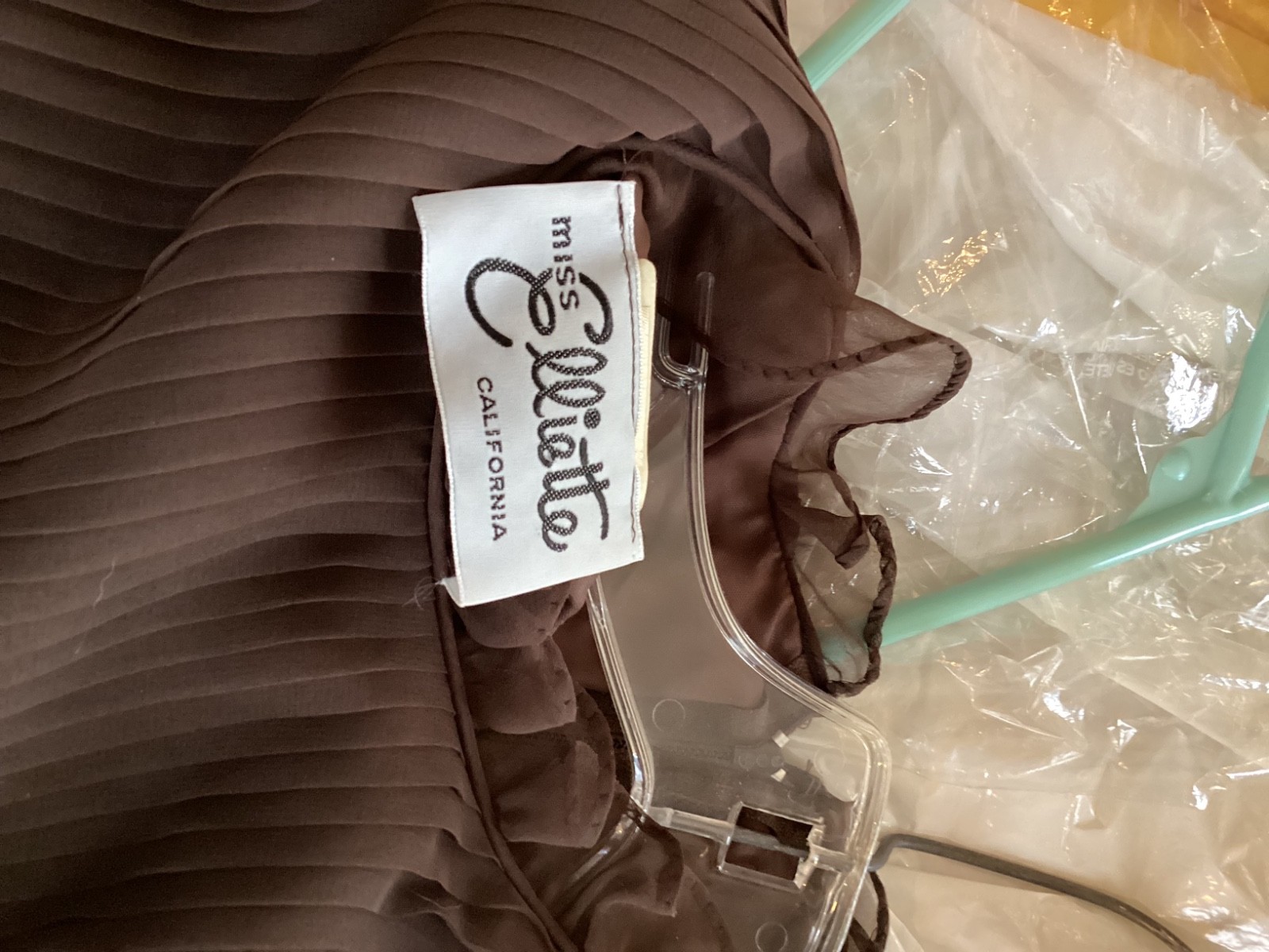 Elliette vintage dress brown pleated ruffle sleeveless size 14 looks smaller 70s