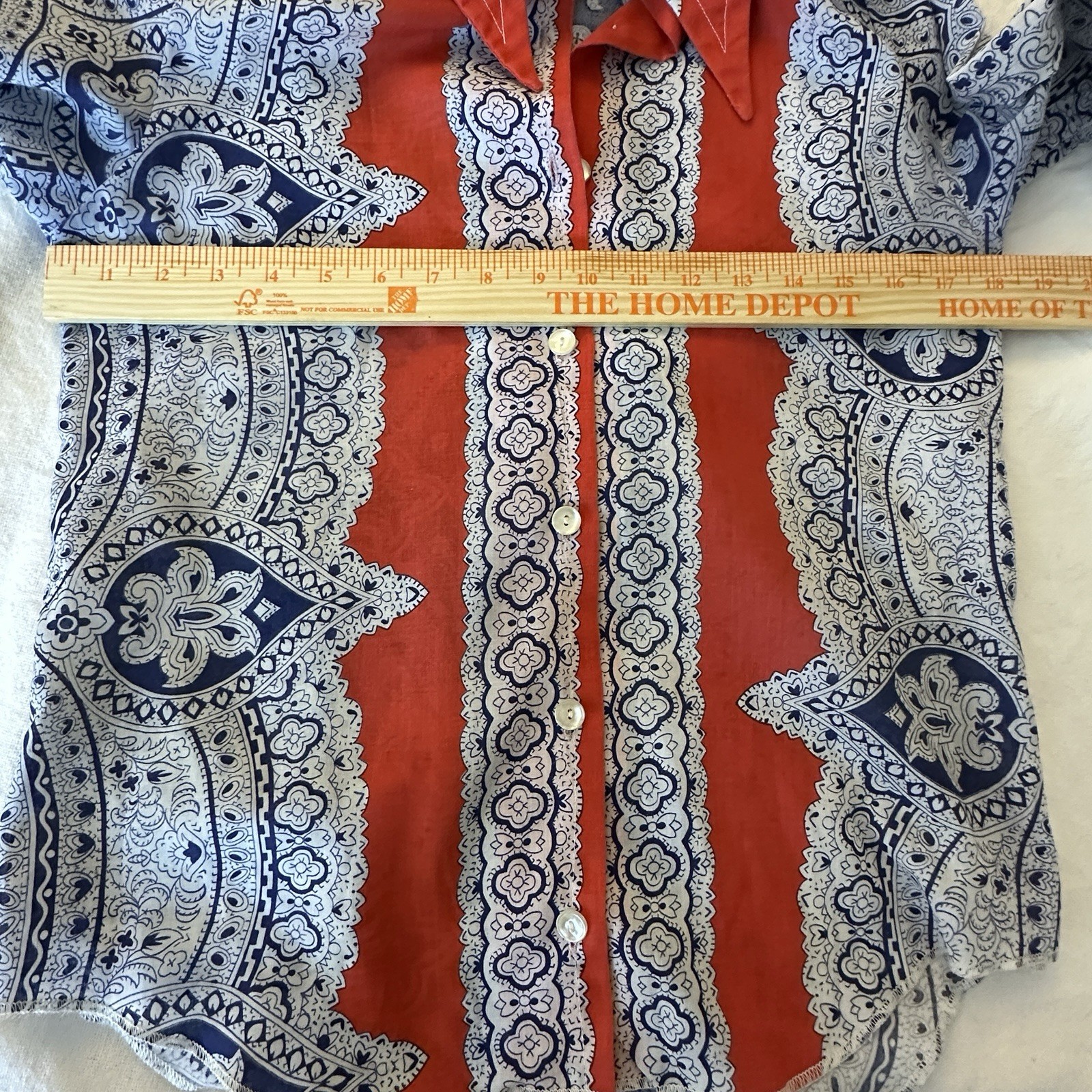 Donnkenny Women’s Blouse Size 8/10 Vintage Button Shirt Top Point Collar