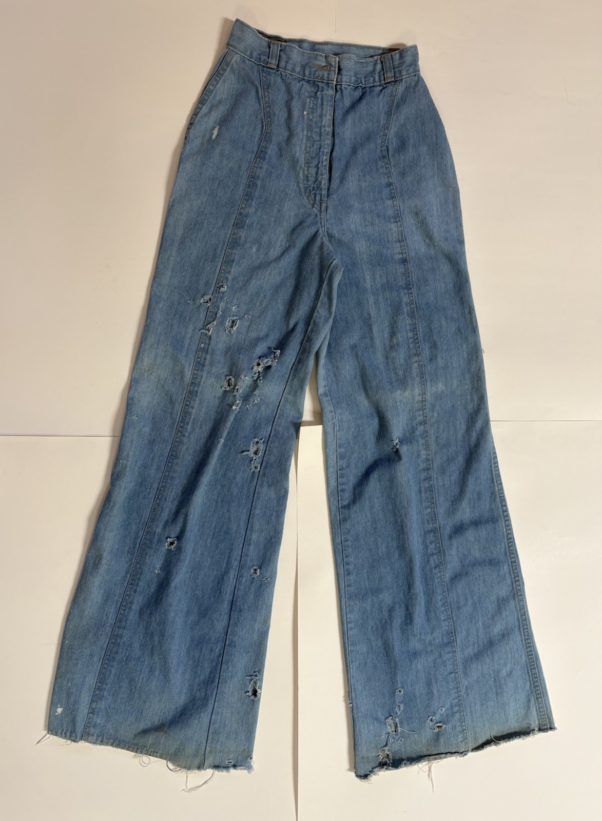 Vintage 70s Foxmoor Bell Bottom Wide Leg Jeans Retro Hippie Sz 5 Boho Distressed