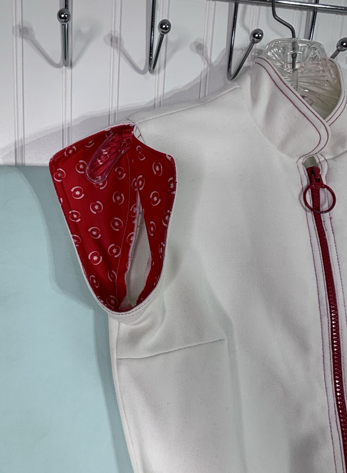 VTG 1970’s Jerell Of Texas Women’s White Zip Front Jumpsuit W/ Red Trim Sz 5?
