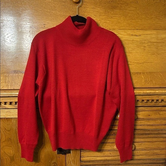 Evan-Picone Preppy Quiet Luxury Red Mock Neck Wool Blend Knit Sweater Vintage