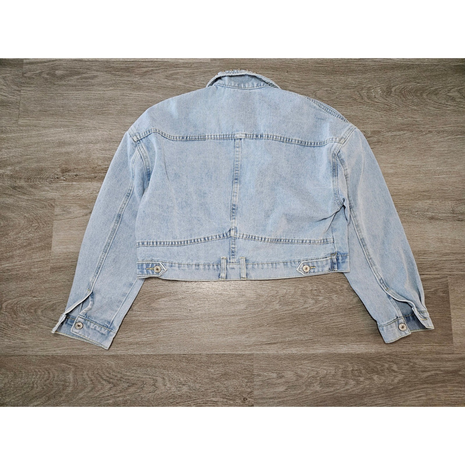 Vintage Style Studded Light Wash Cropped Denim Jacket Retro 90s Style Blue S/M