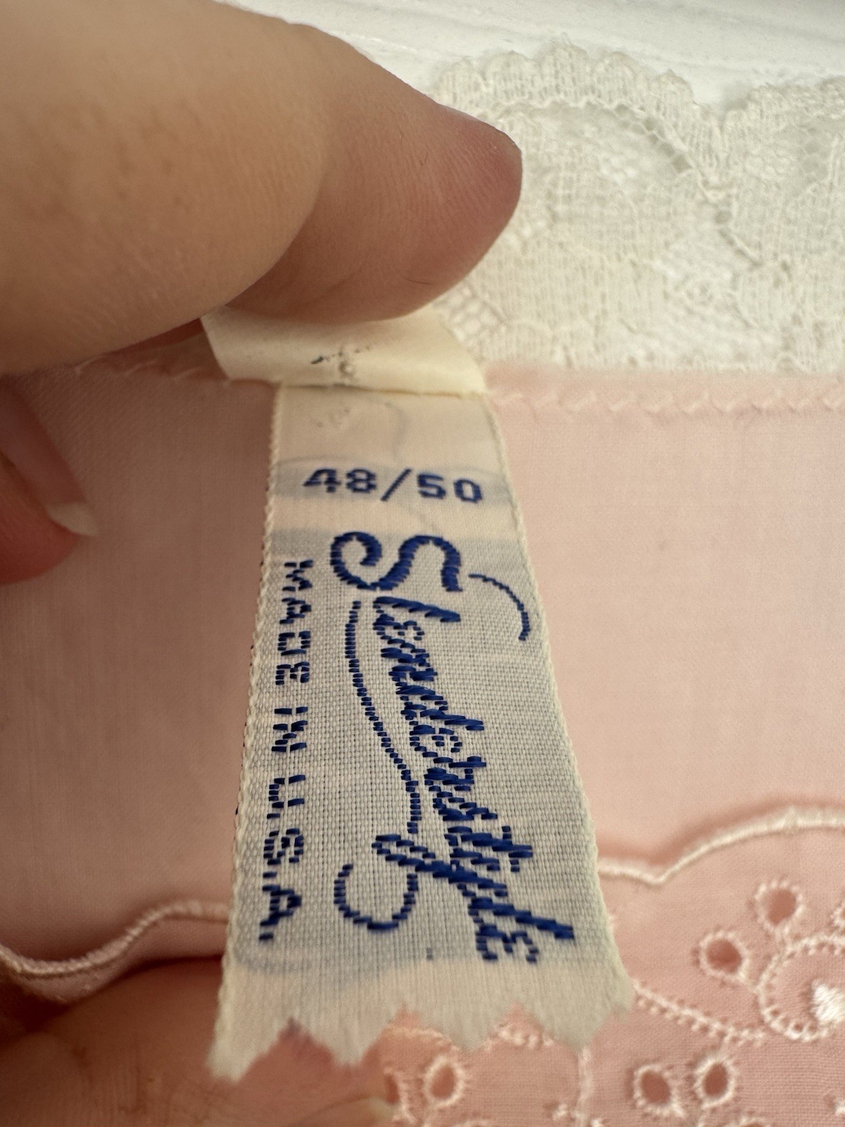 Vintage 1950 Slender Style baby pink Nightgown Rayon Nylon XL 48-50