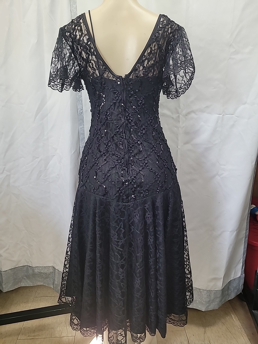 Vintage HW Collections Black Lace Dress Sequin Drop Waist Flutter Sleeve Size S