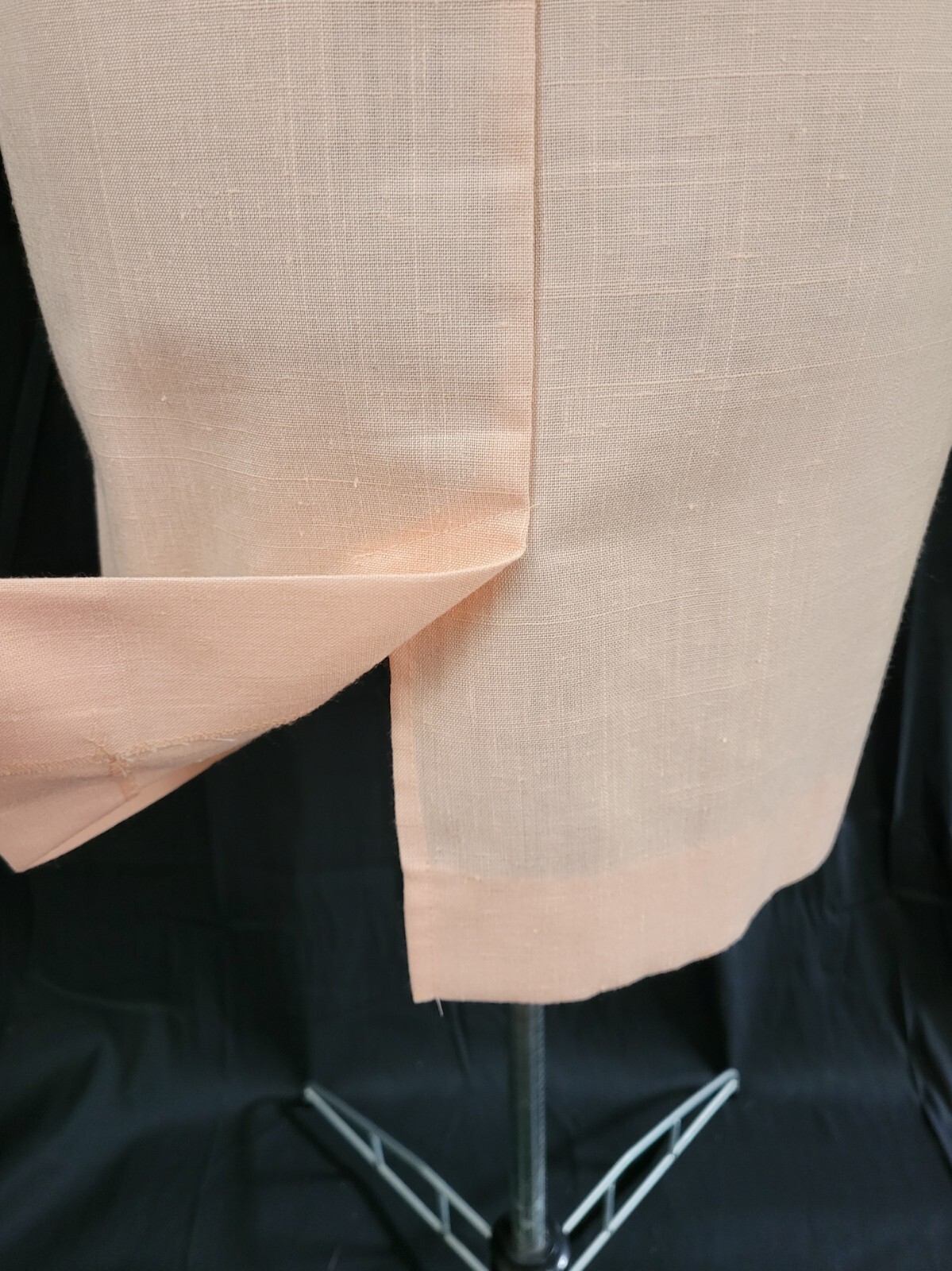 Vintage Peach Linen-Look Sheath Dress w Large Accent Buttons Size M?
