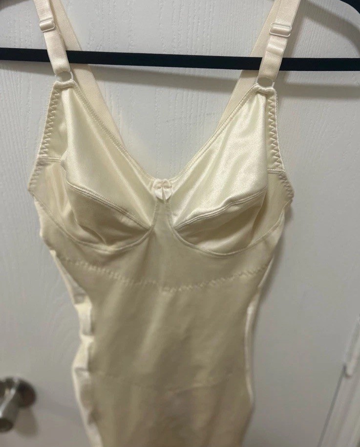 Crown-ette Vintage Ivory Shapewear Girdle Bra Slip Off Mid Length 38DD
