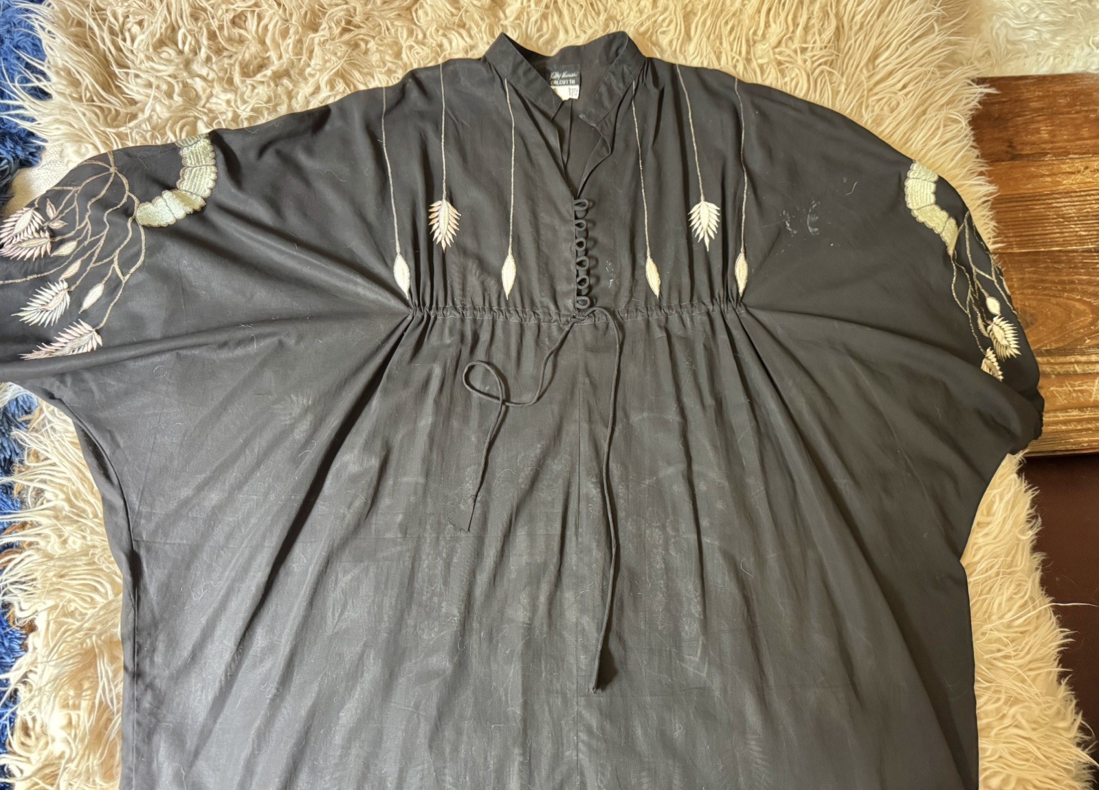 Vtg Kitty Kumar Calcutta India Cotton Caftan Embroidered Hostess Dress 70s Open