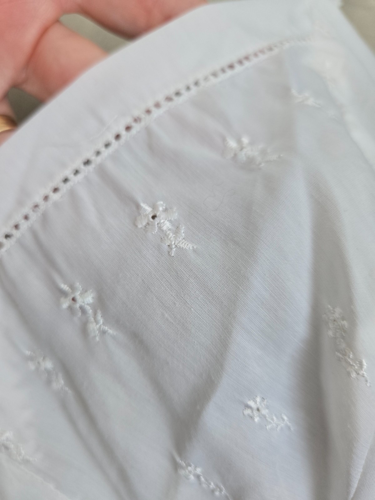 Vtg Komar White Eyelet Bust Modesty Skirt Full Dress Slip Nightgown Dacron 38