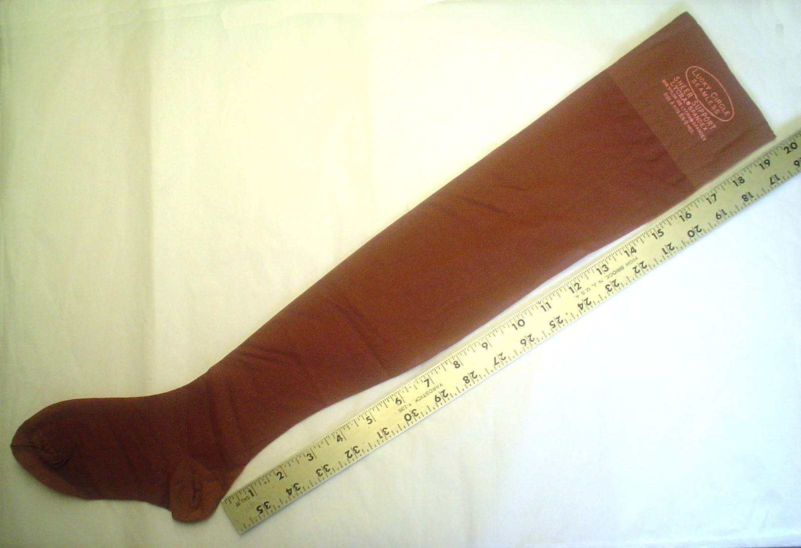 Lucky Circle RHT Seamless Support Stockings TAUPE Size A 8 ½ 9 M NIP Style 830