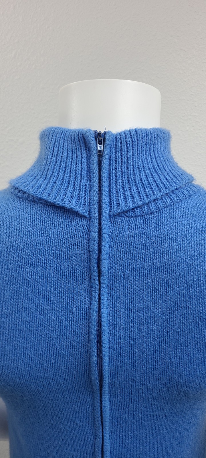Vintage 60’s-70’s cornflower blue sweater dress Mollie Parnis Boutique NY Sm-Med