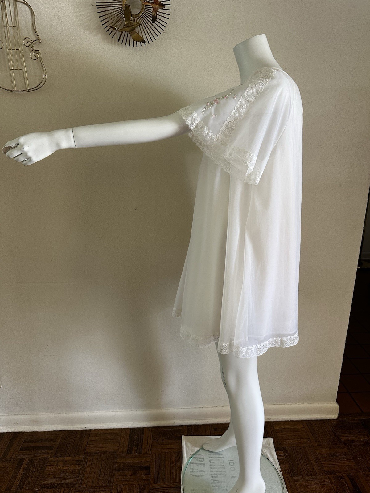 1960s Shadowline Nylon Peignoir Set M Babydoll Robe Lace Floral Sheer Boudoir
