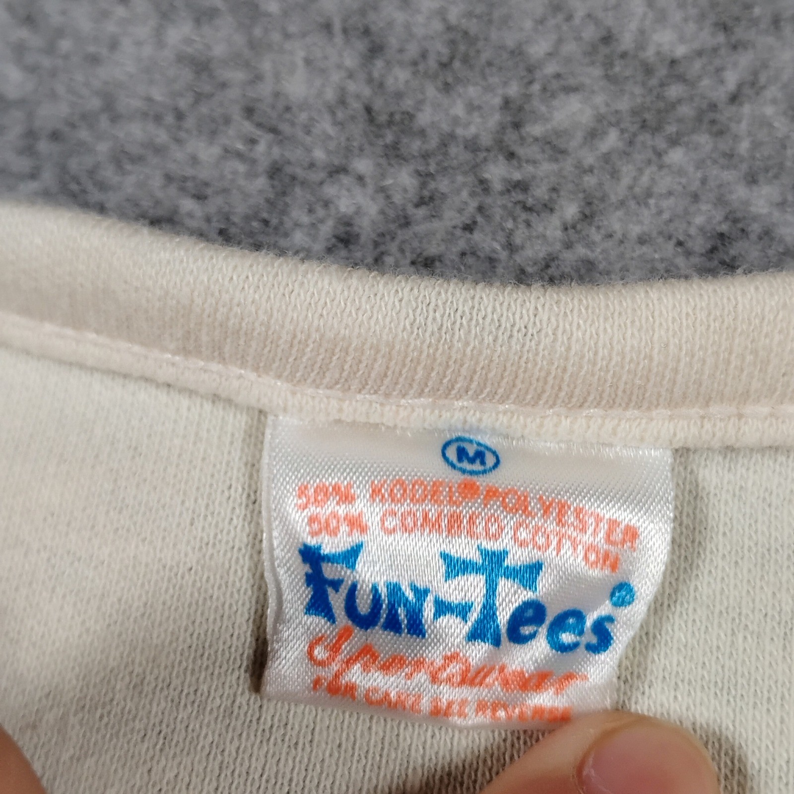Vintage Fun-Tees Hawaii Scoop Neck Long Sleeve T-Shirt Cream USA Made Size M 80s