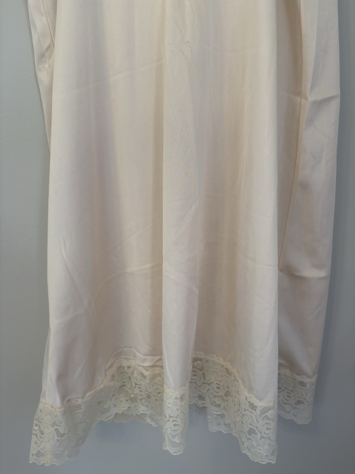 Vintage 1960s Komar dress slip lace Gown Lingerie Size 40 Average Cream MCM