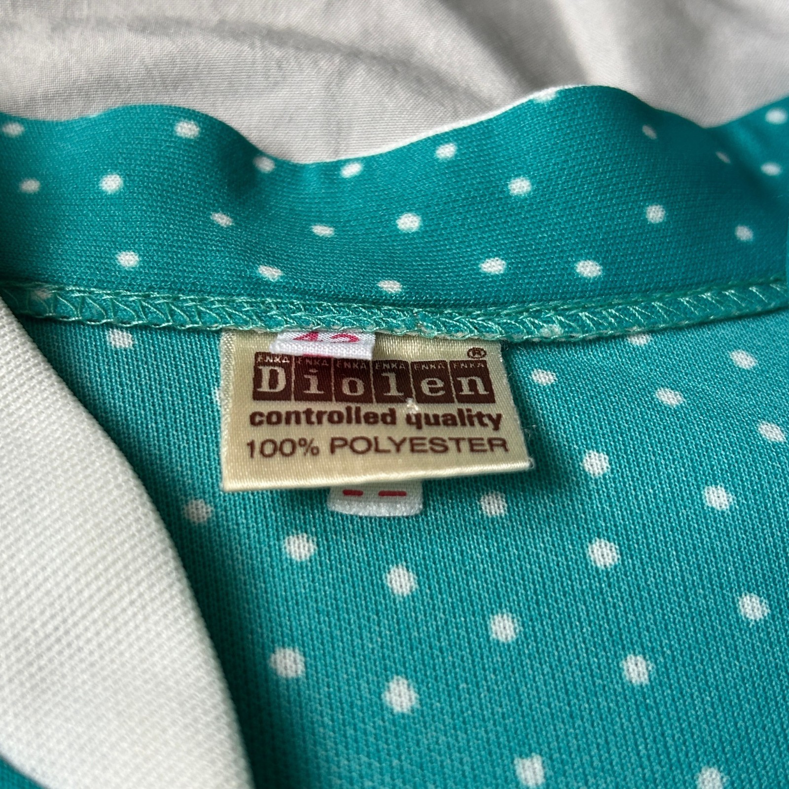 Vintage 1970s Diolen Teal Polka Dot Zip Front Dress Mod Midi Size 42