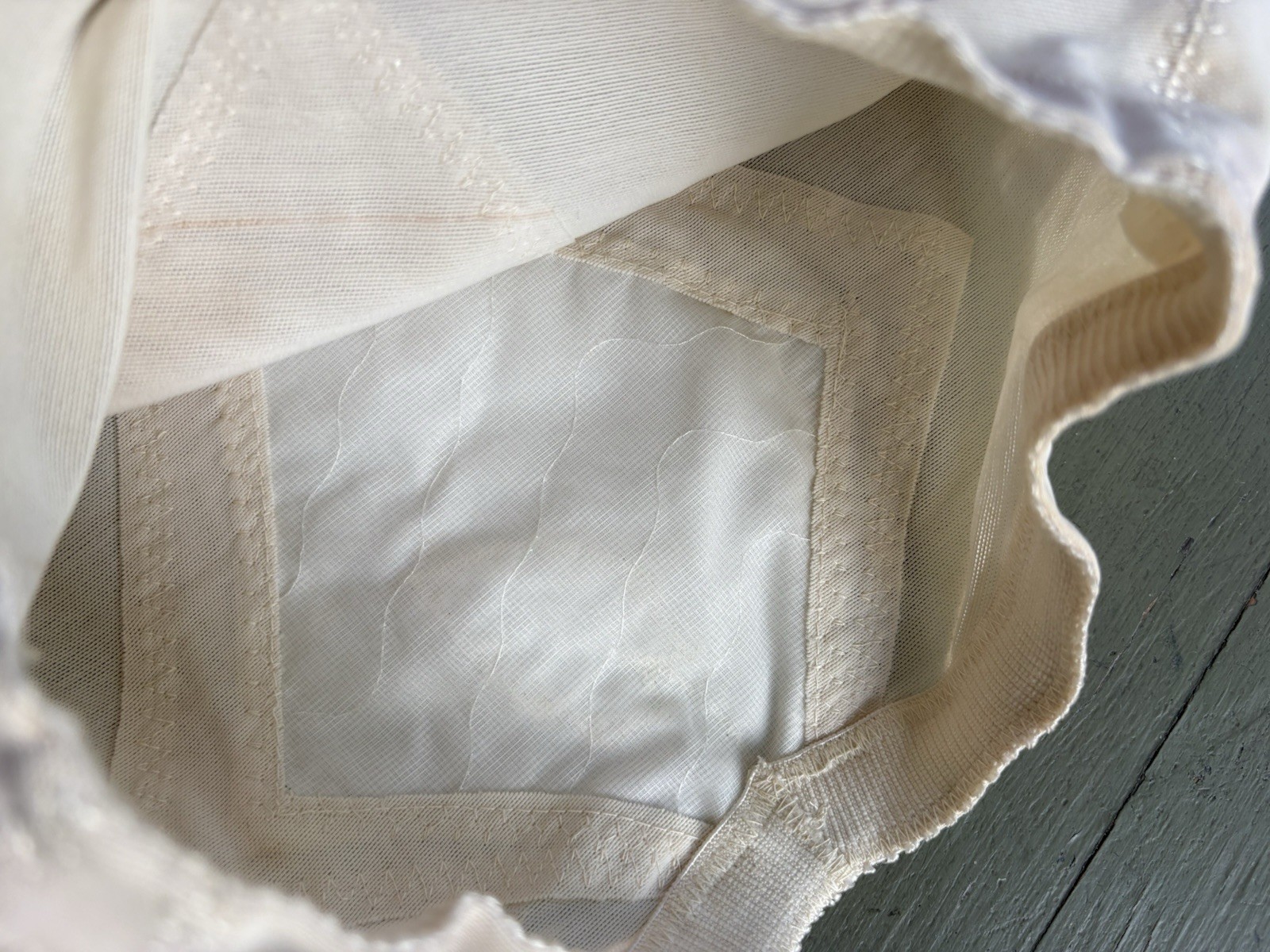 vintage olga suddenly slim open bottom girdle with garters size M Embroidered