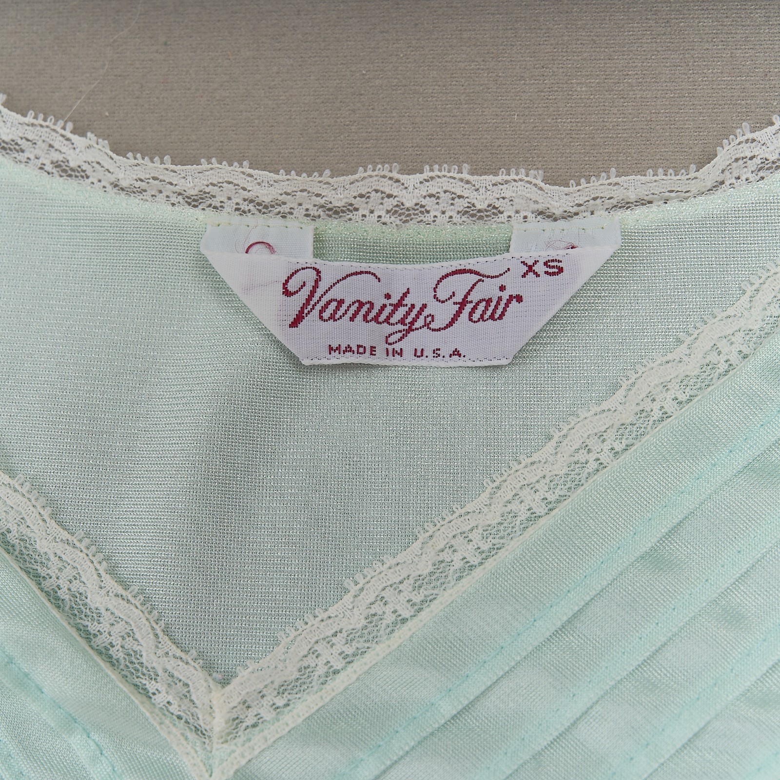 Vintage Vanity Fair Nightgown XS Mint Green Nylon Lace Bow Embroidery 51″