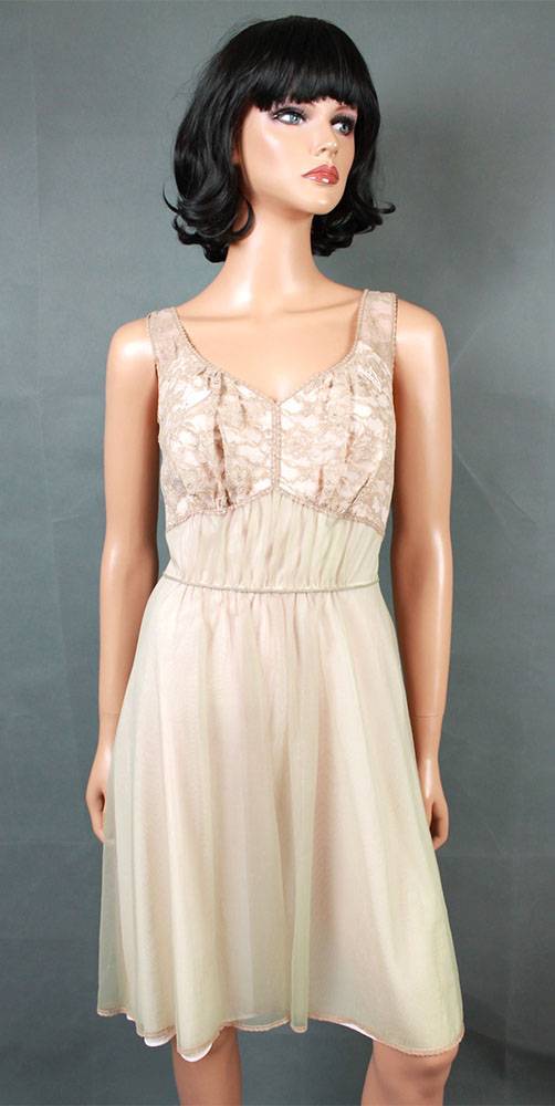Vintage Peignoir Set Sz XS S Beige Lace Green Chiffon Pink Short Nightgown Robe