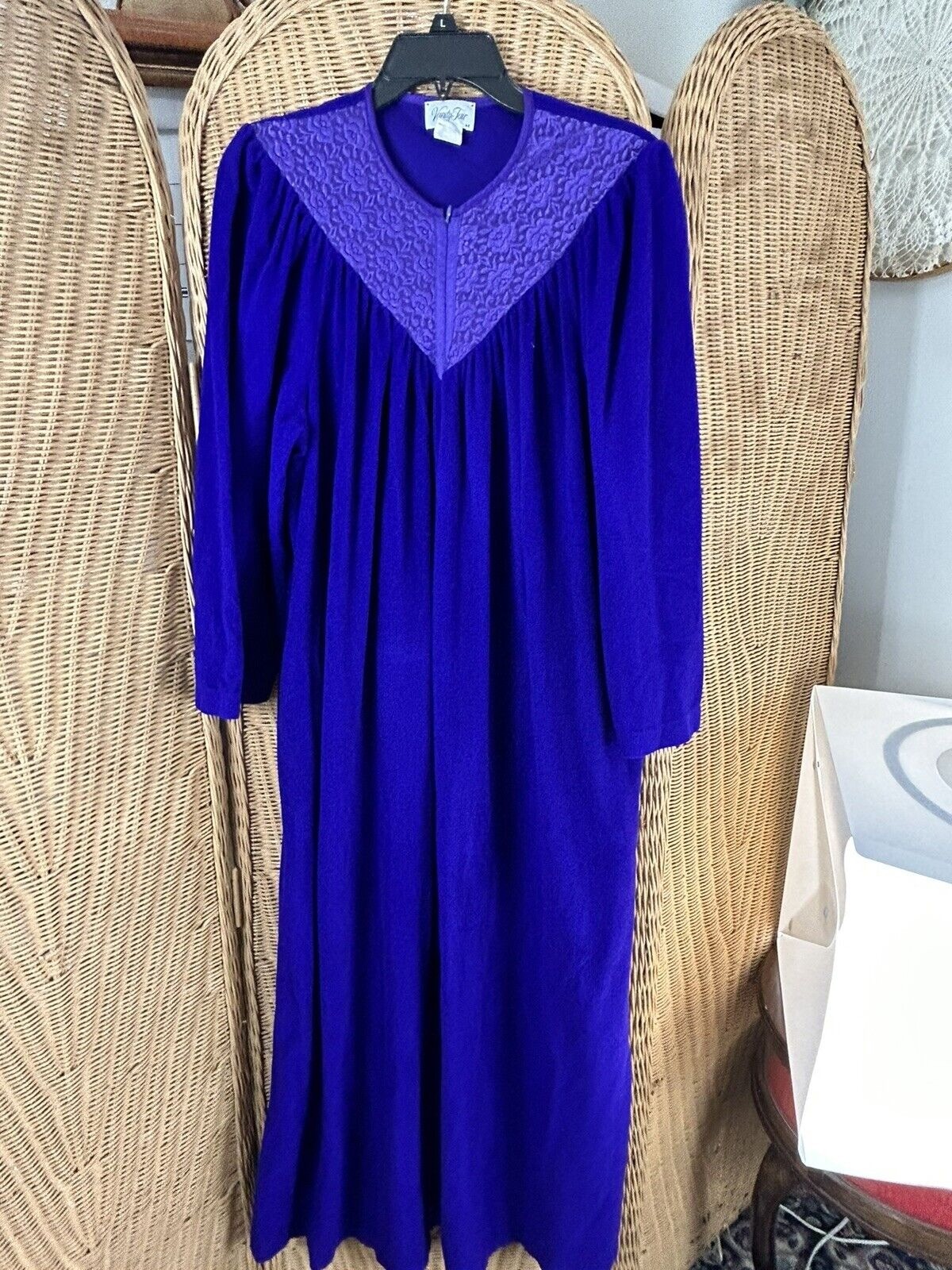 VTG VANITY FAIR Half Zip Fleece Sz Med Purple Embossed Robe Lounger House Coat