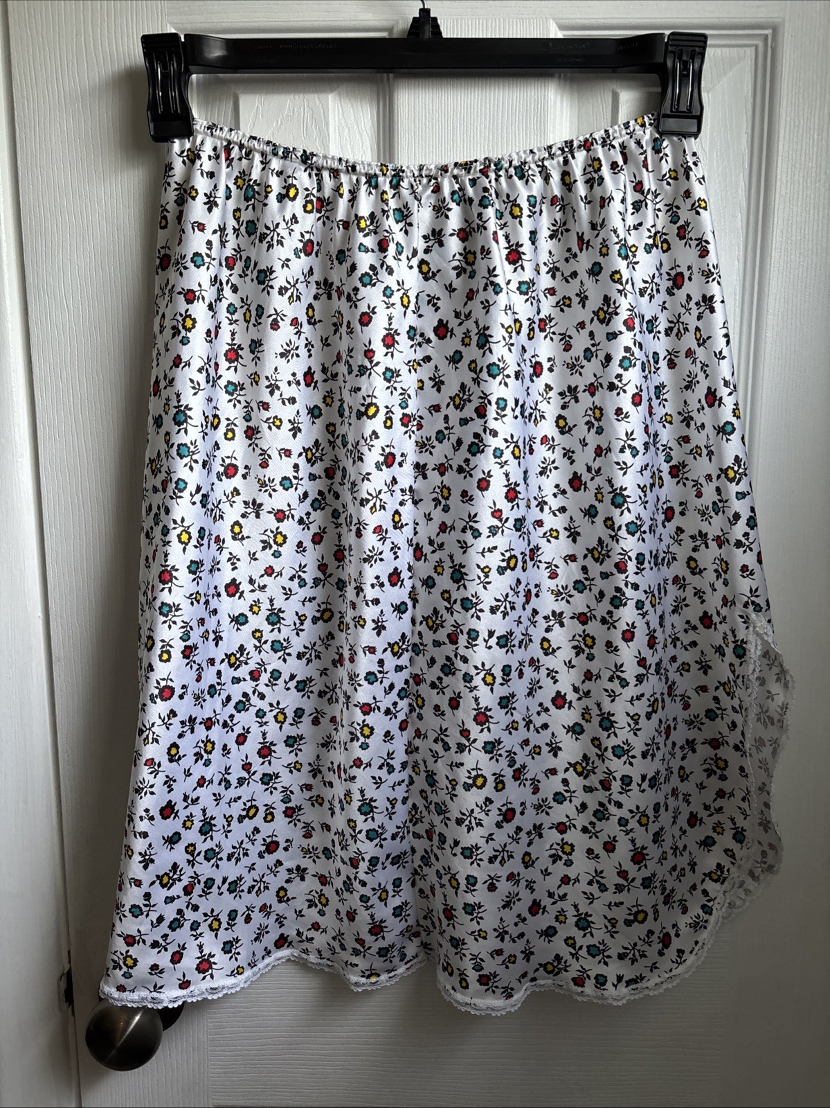 Warners Perfect Fit Half Slip Elastic Waist Satin Slit Lace Floral Vintage XL