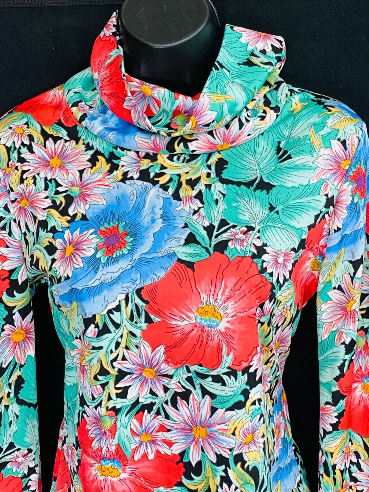 Vintage 1970s colorful floral shirt blouse top red turquoise long balloon sleeve